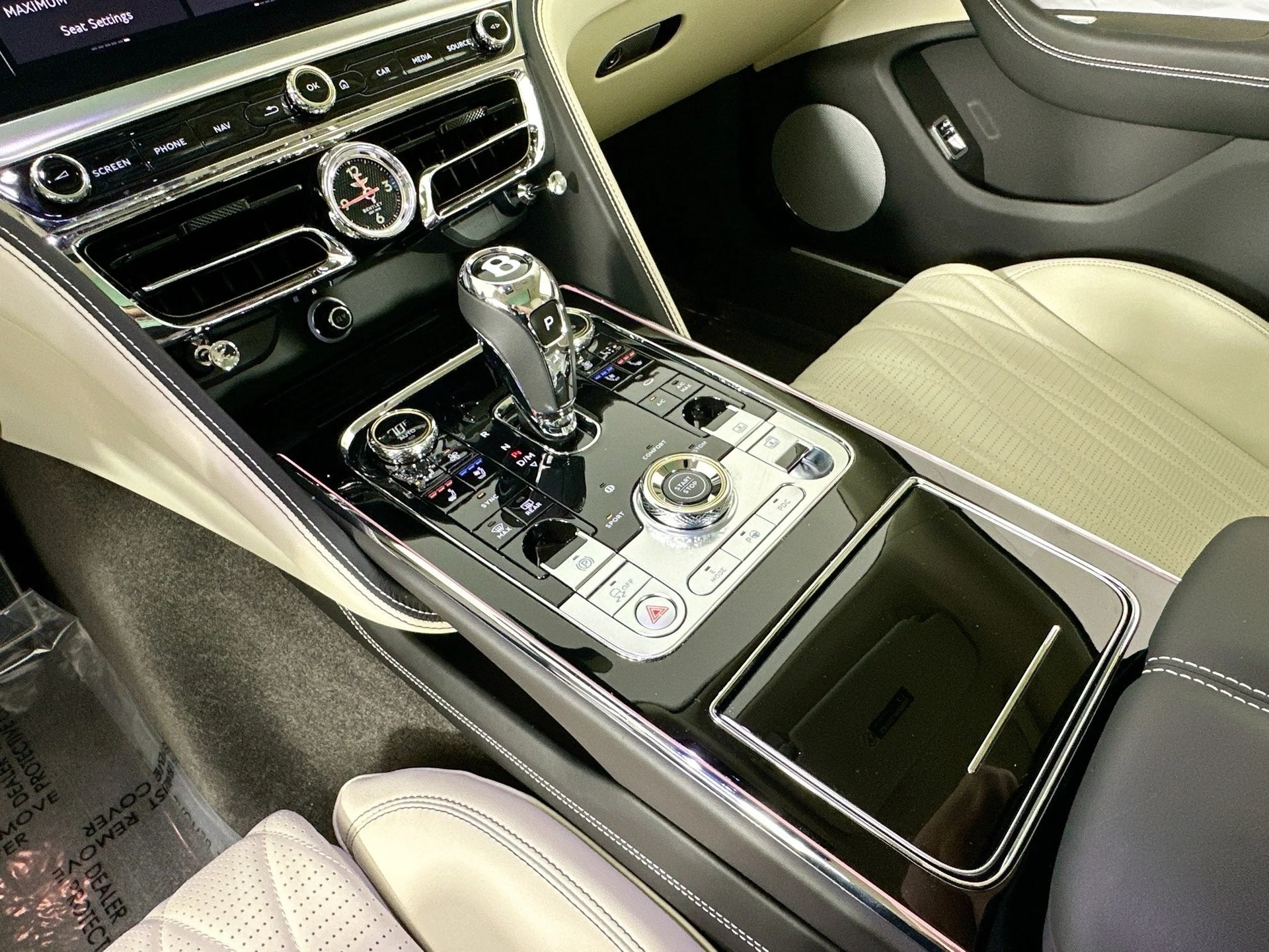 mph015_3681875467_16_f2f8ff6c9e