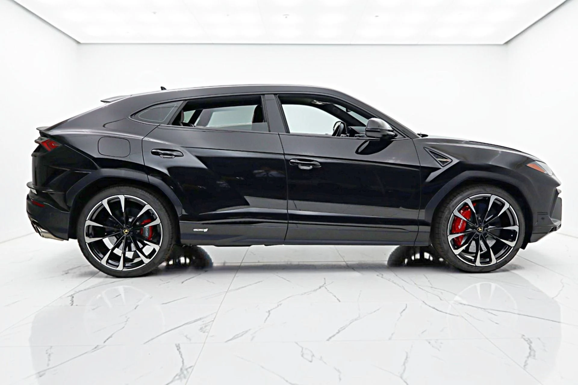 mph015_3685149430_Used_2024_Lamborghini_Urus_SLEASE_OPTIONS_AVAILABLE_50bbdc4367