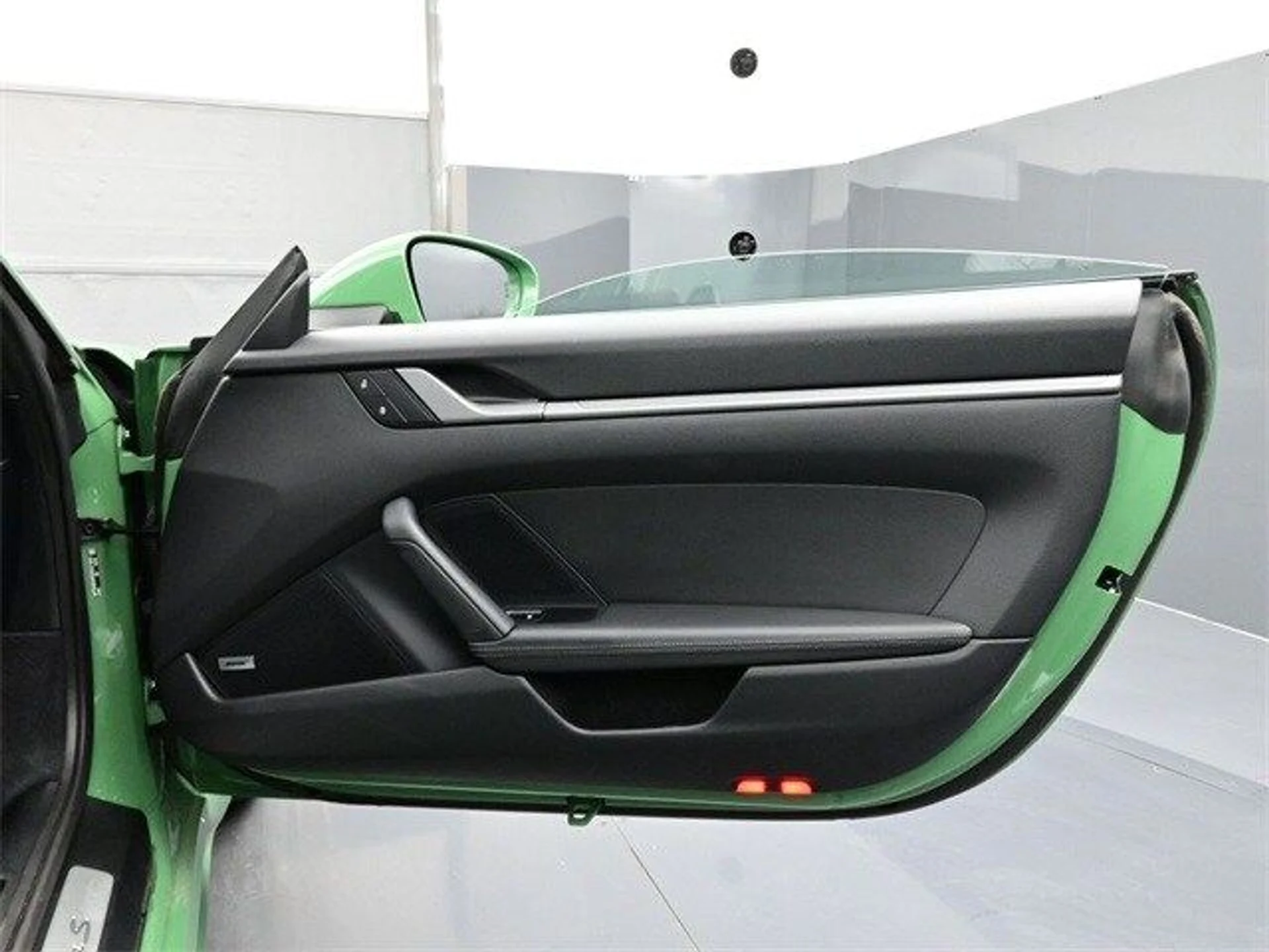 mph015_3688676478_65d448deecb45fbdd48497f33cfb328bx_d347f77603