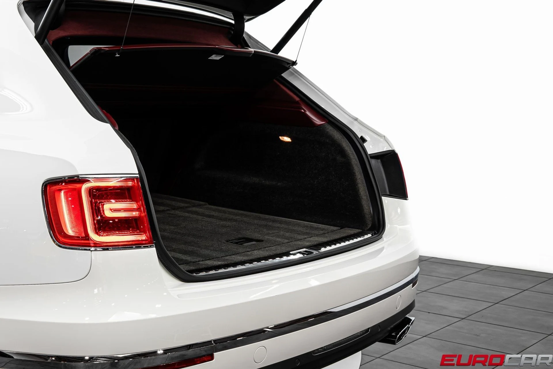 mph015_3692317973_image_16_d6900050e2