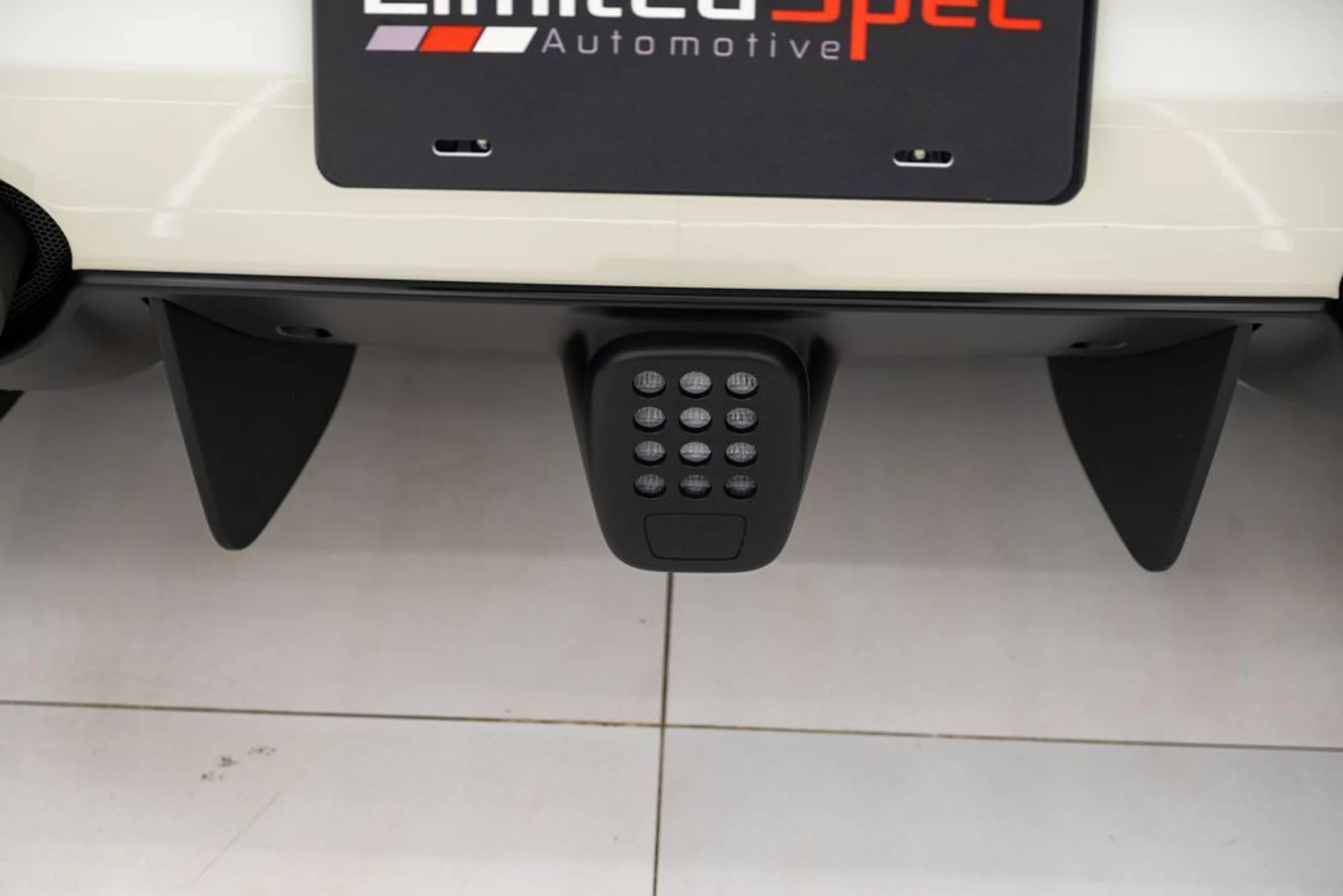 mph015_3695364391_c92d7cae961c5dea3d5ede3d88f32701_3dd882831f