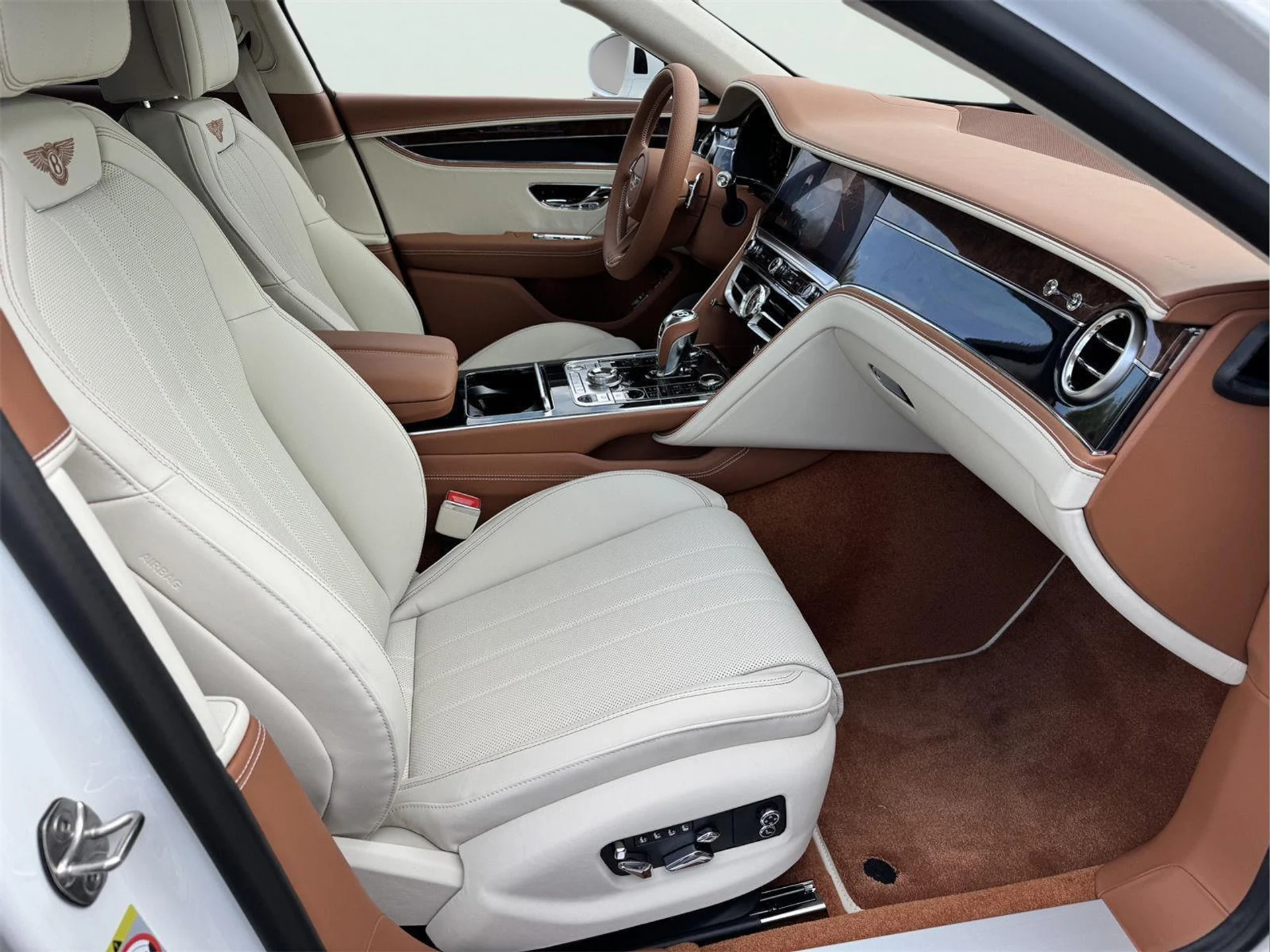 mph015_3700786176_a1482ee2b76b7c88488b5139a7fe159a_3f7a754d9a