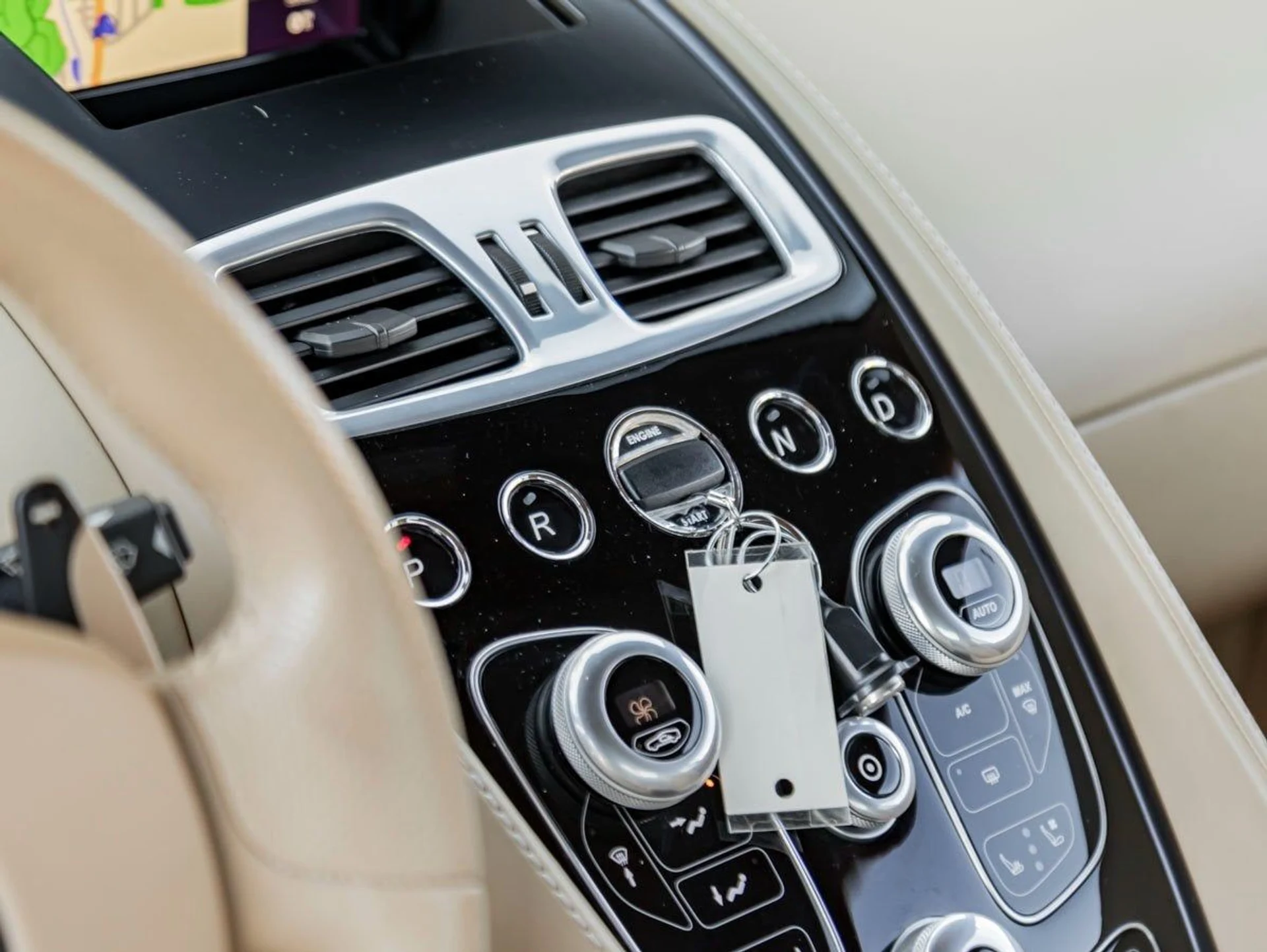 mph015_3702411446_16_ddb3e1e960