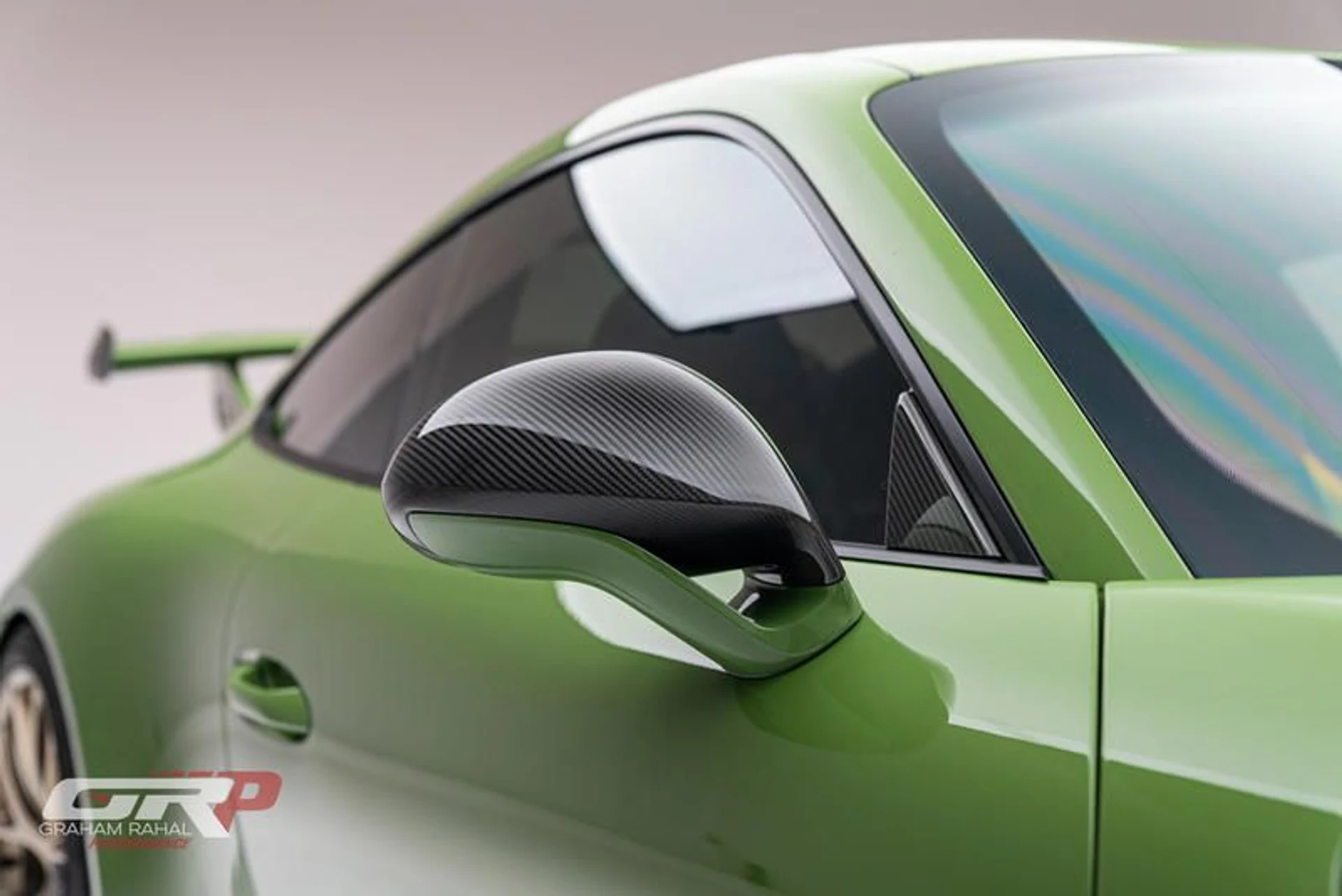 mph015_370351772_6370_B9_AB_068_D_4_D09_BC_1_E_E1_B63_A621_ED_9_9ee5cb55ac