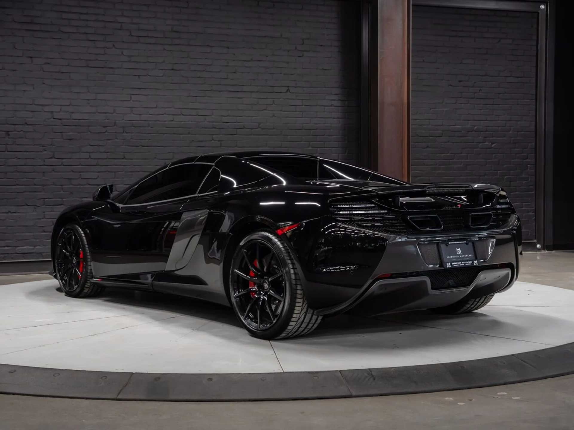 mph015_3708253384_mclaren_650s_2015_0d622590bb