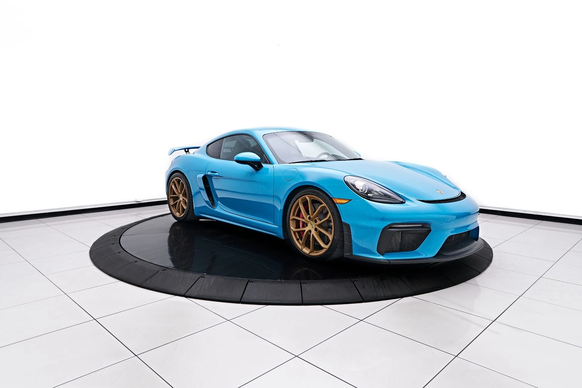 mph015_371381452_Used_2021_Porsche_718_Cayman_GT_4_1753215060_65a60c8ce4