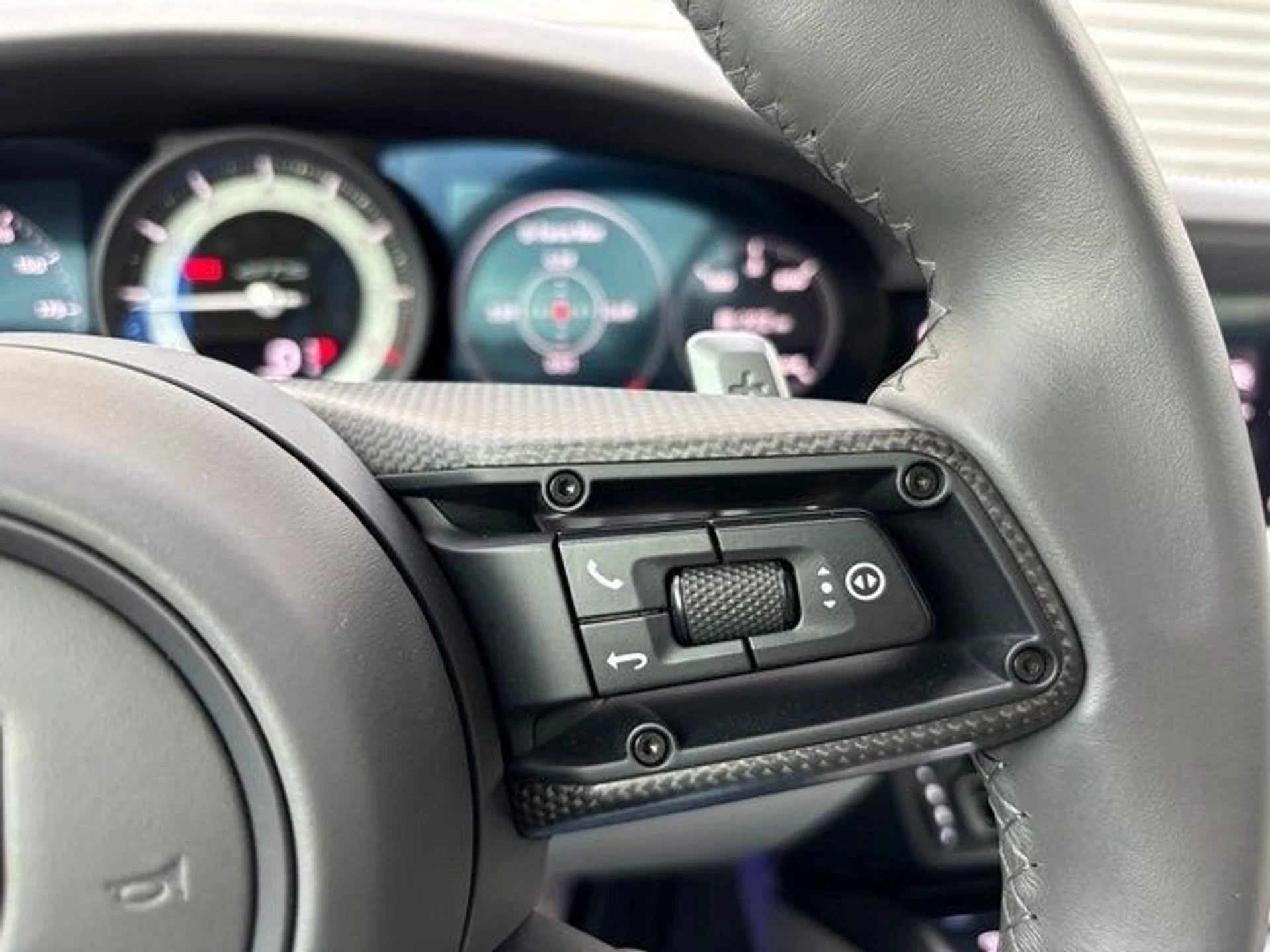 mph015_3714657891_13b4e67ae09d887b9c10bea5088b22b3x_b984ca3eab