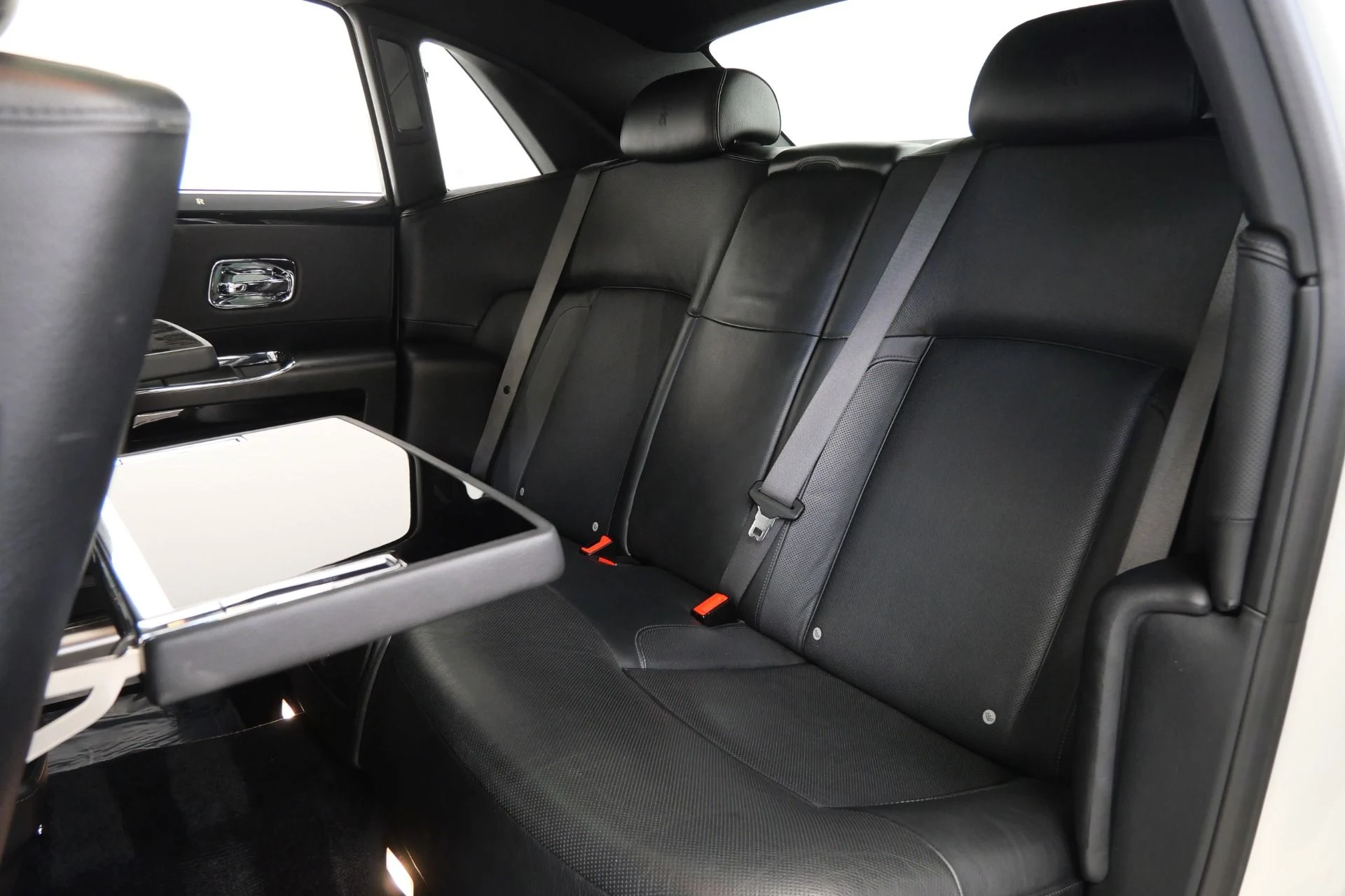 mph015_3719749070_Used_2014_Rolls_Royce_Ghost_V12_Power_Drivers_Assistance_1_Heated_and_Ventilated_Front_Seats_1779224671_406994f56f