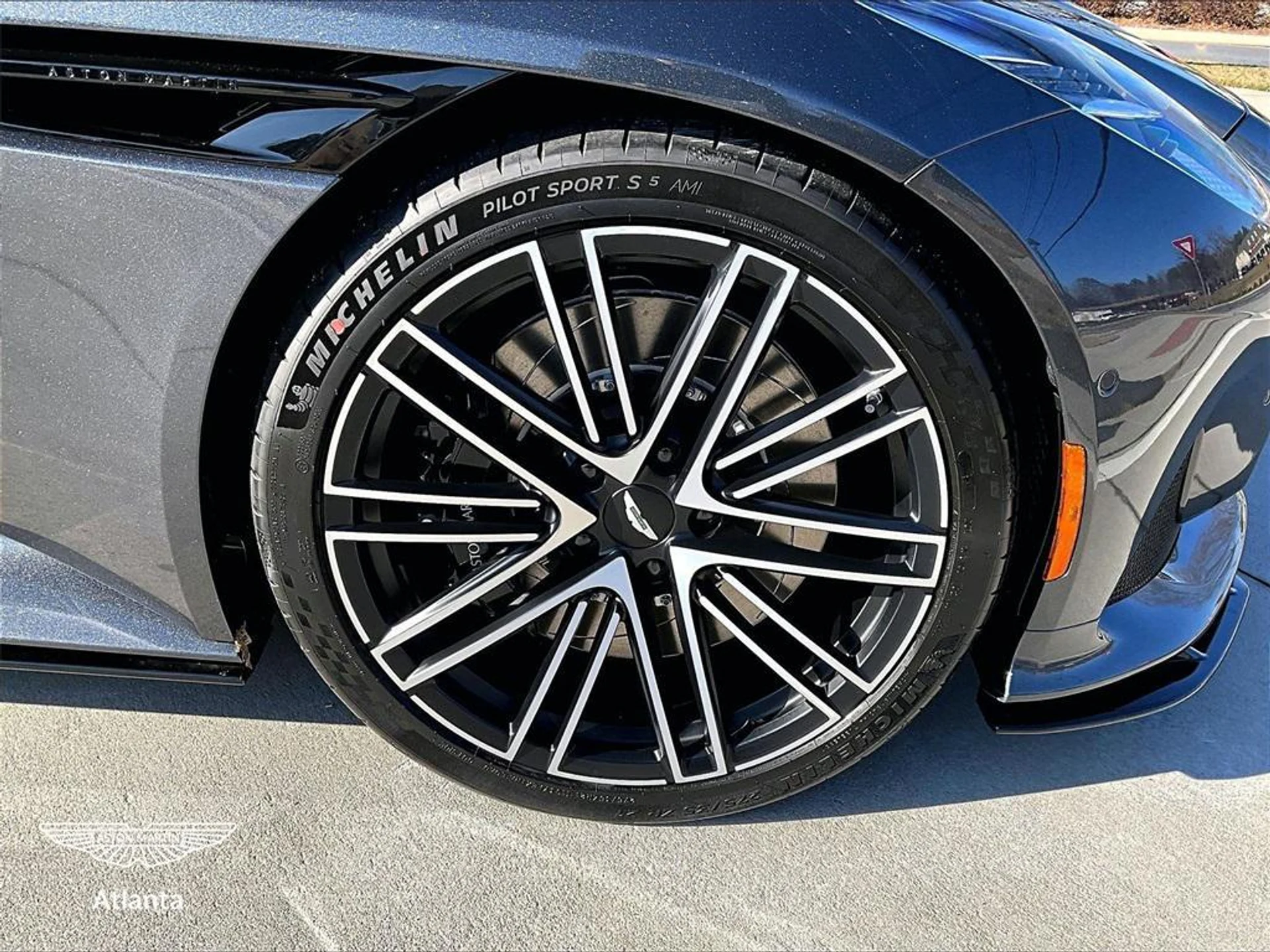 mph015_3724476468_0kk_GG_Xdyw_Jp_T8_I8w_Uw7yel_WQ_Jr4_542cc0ace3