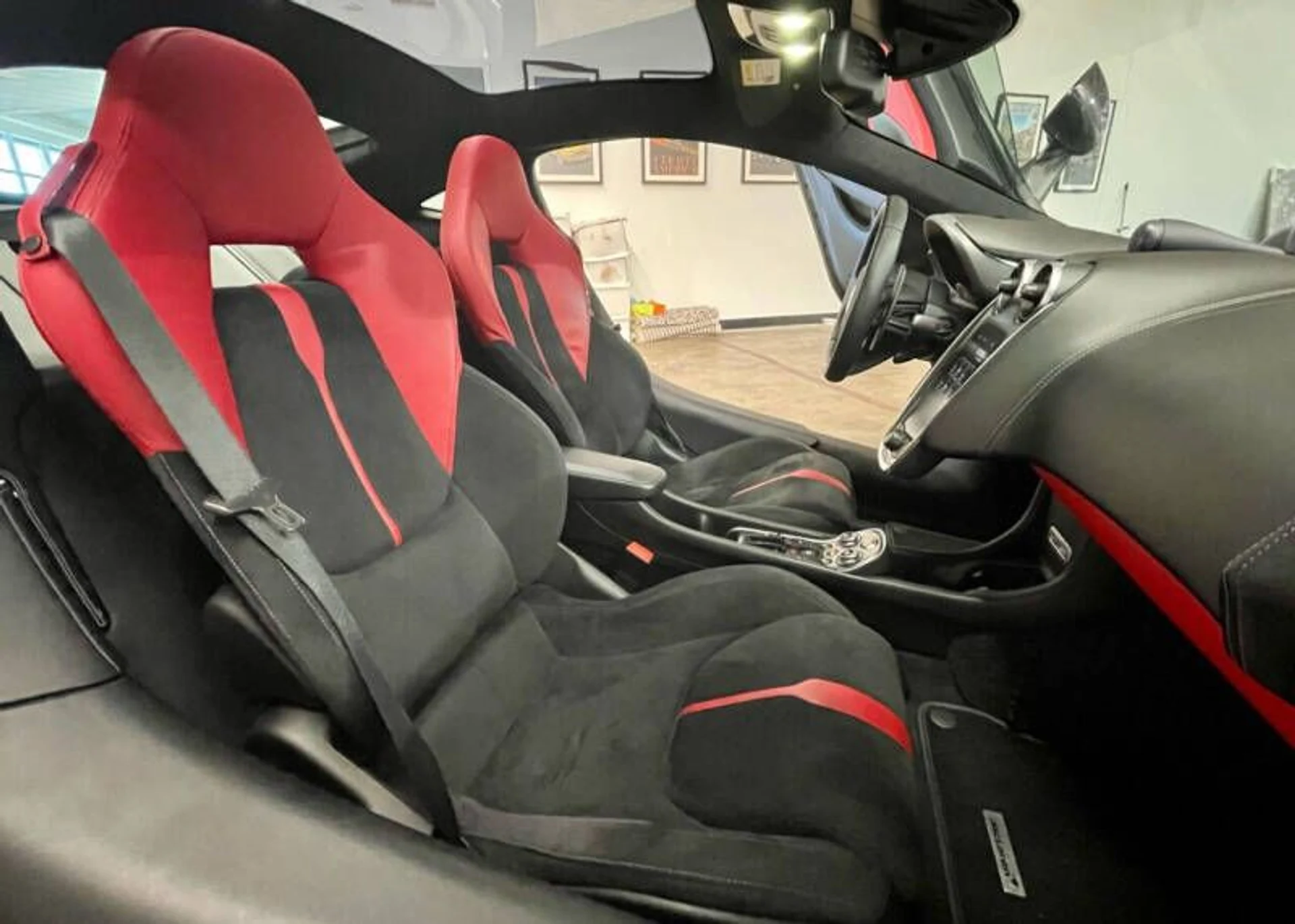 mph015_3725372497_2017_mclaren_570gt_base_2dr_coupe_ab9b32d9e5
