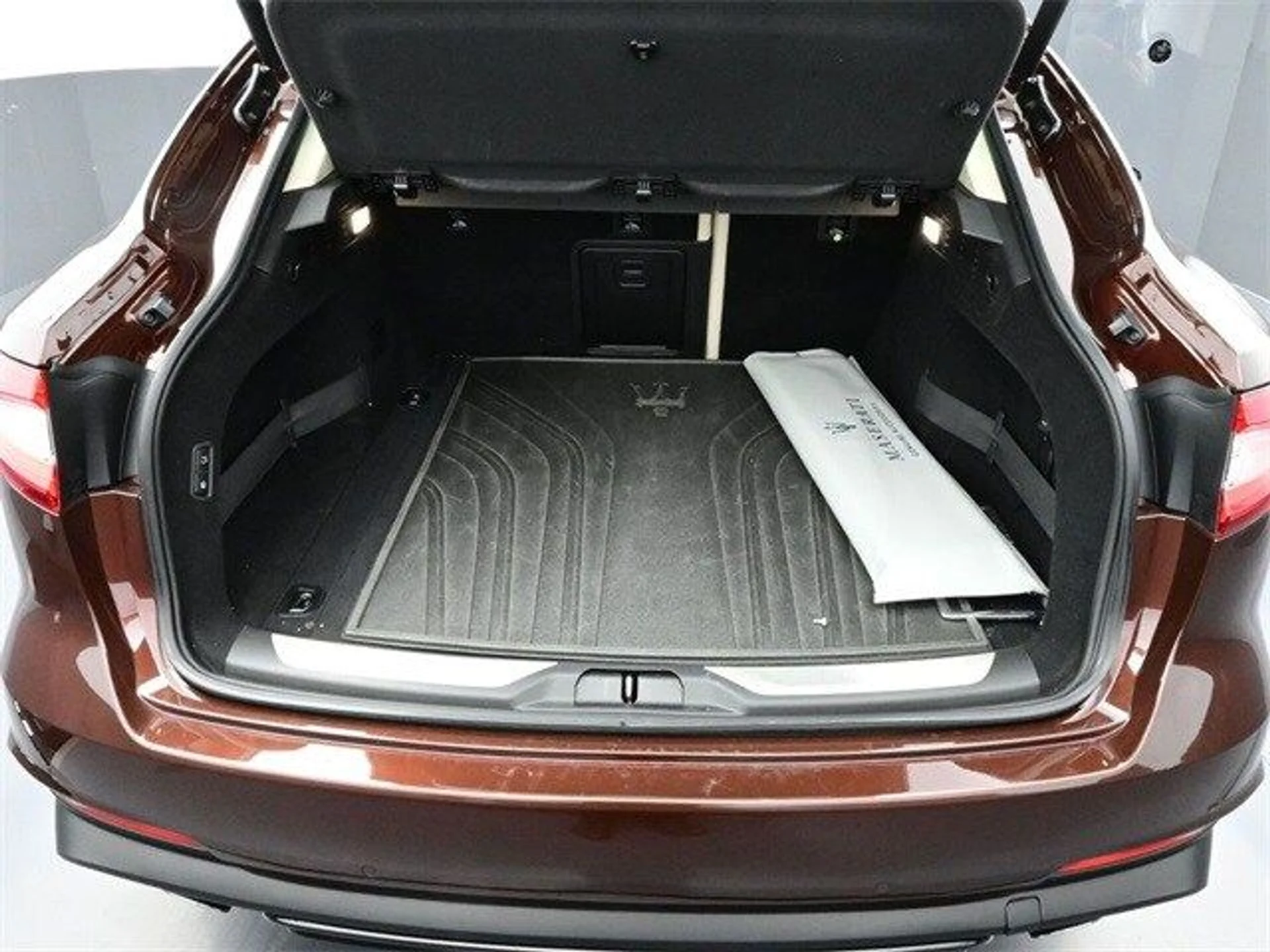 mph015_3730954974_ebd3477258da27750ab0e0cdf9e4d394x_73649b8a13