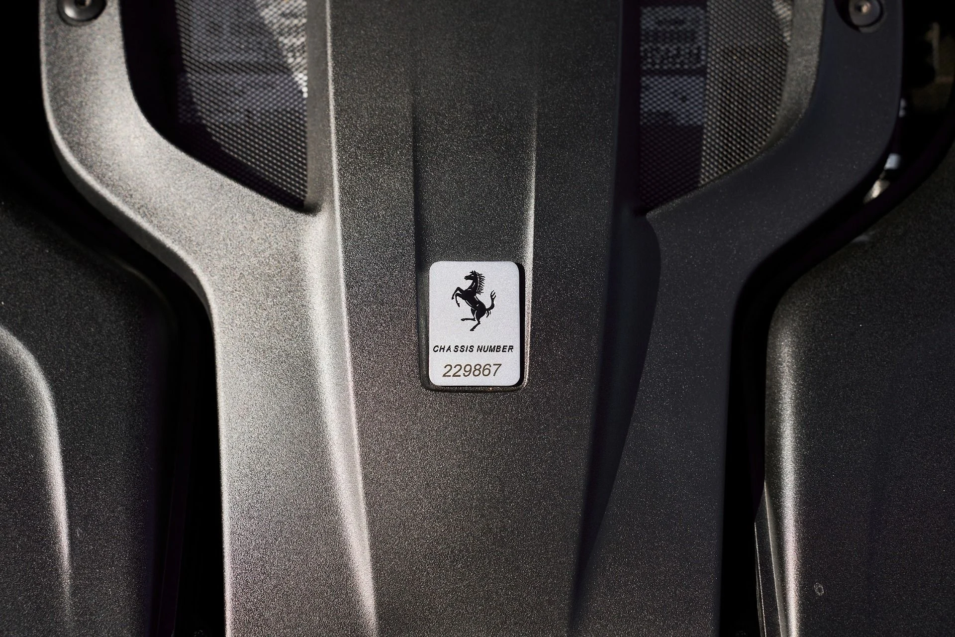 mph015_3735531249_Used_2018_Ferrari_GTC_4_Lusso_V12_1764210118_e58ec109d9