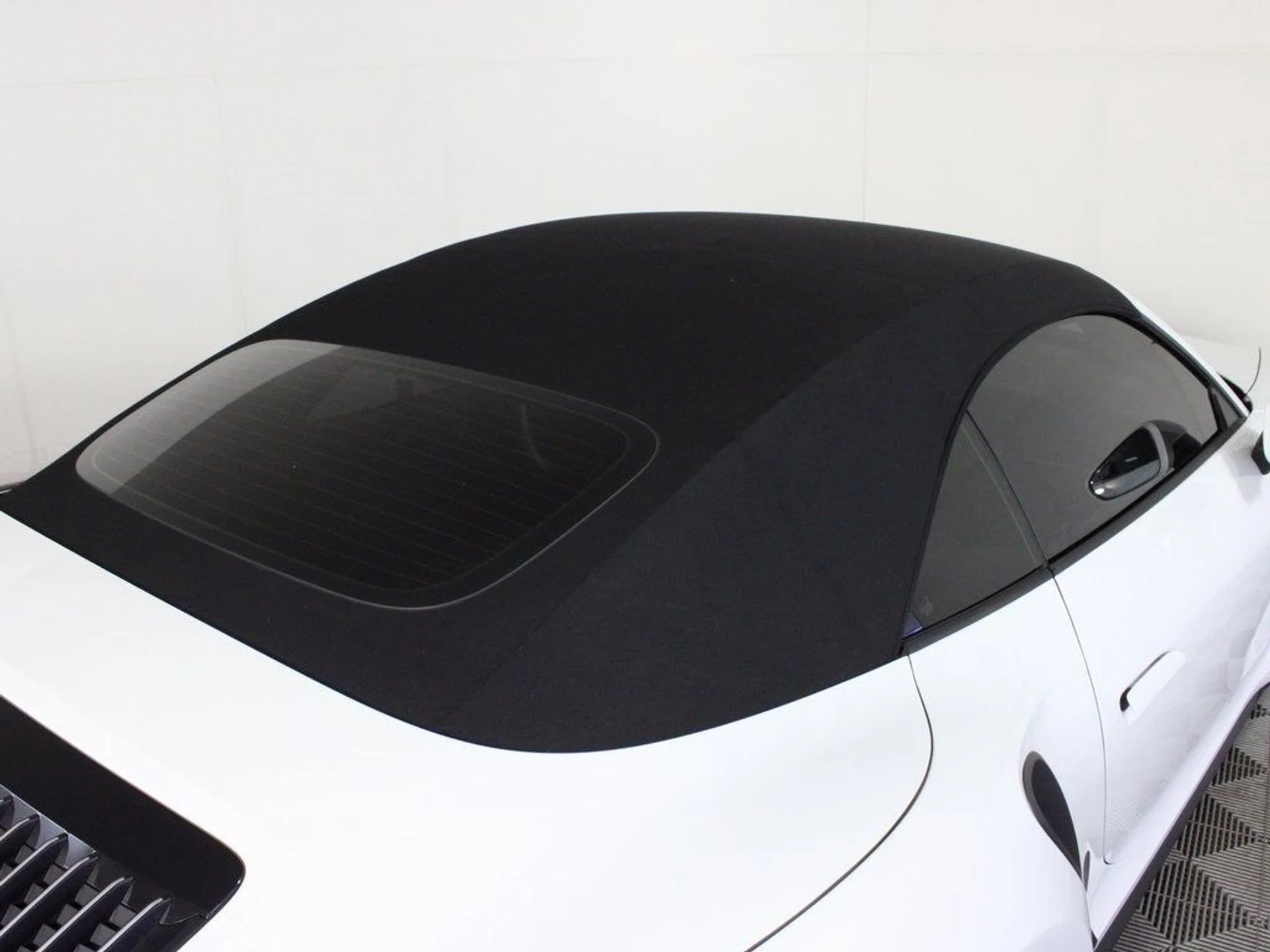 mph015_3744004763_16_9443625893