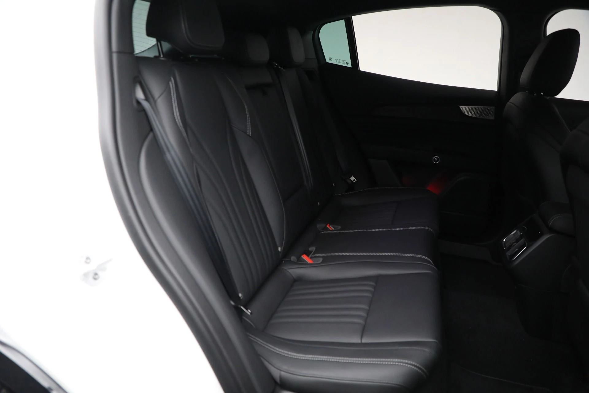 mph015_3745114870_New_2025_Maserati_Grecale_Modena_cc25418354