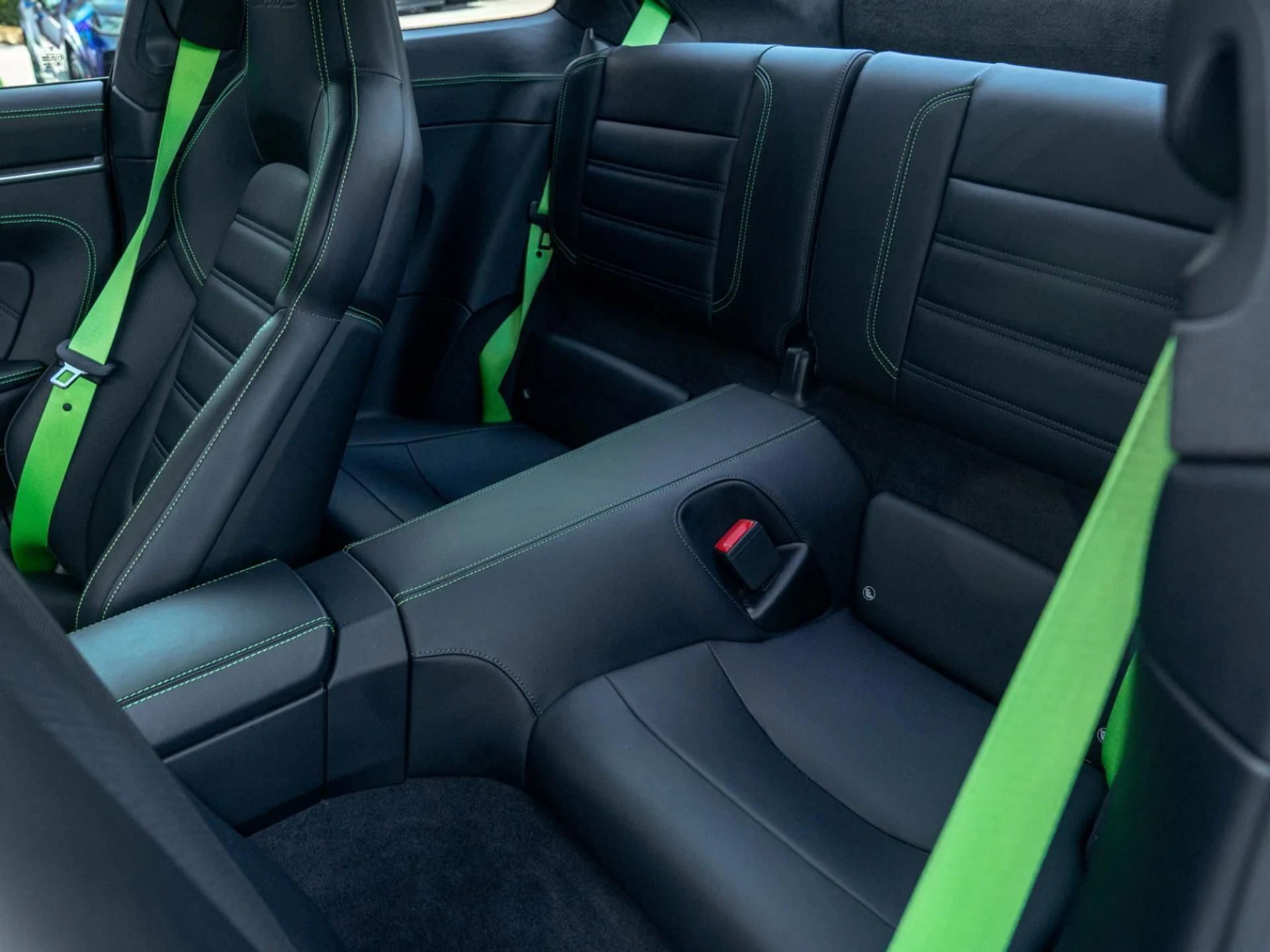 mph015_374941733_Used_2021_Porsche_911_Turbo_S_1769250103_81824a53ba