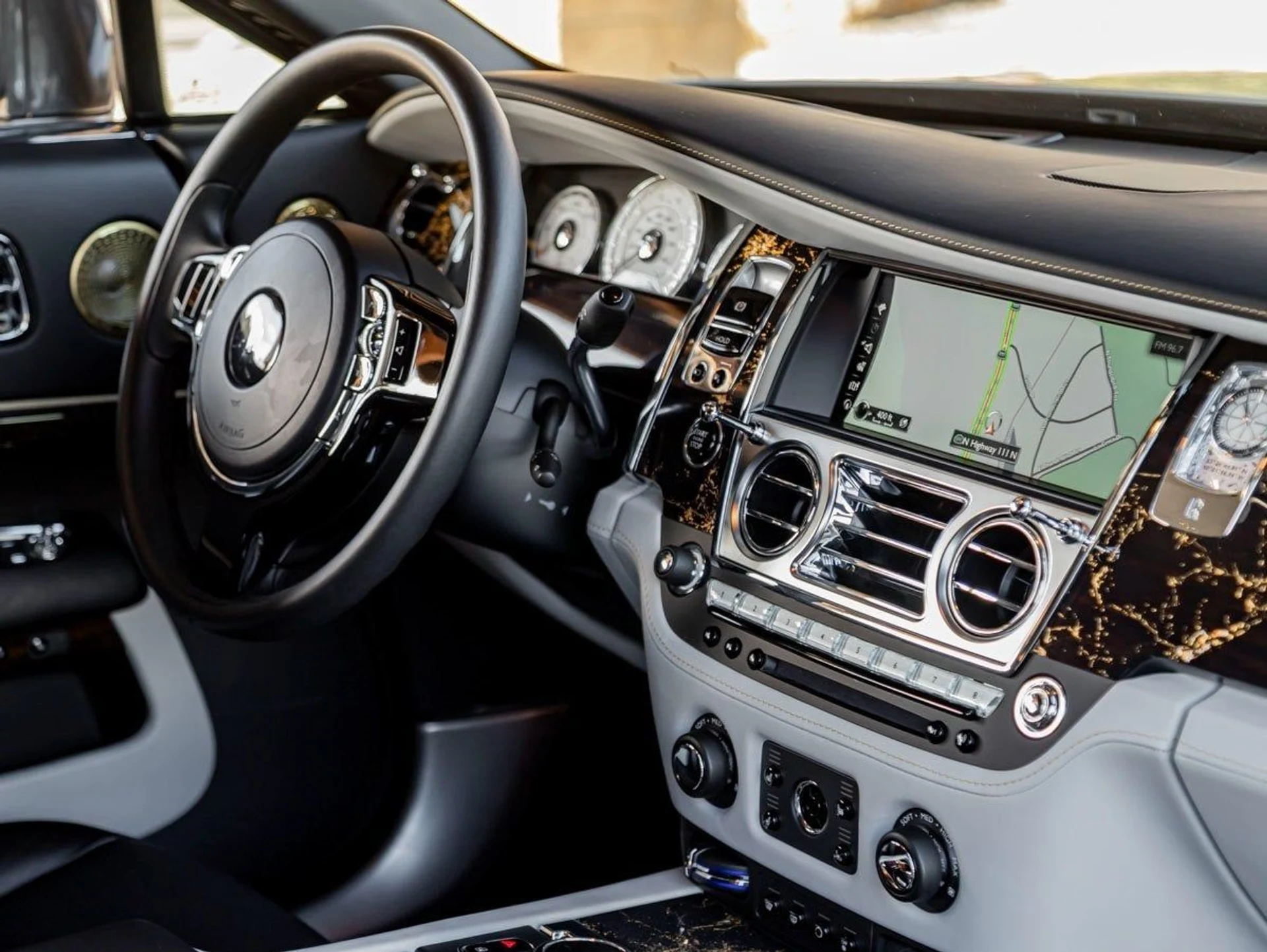 mph015_3750003391_16_1f7711393b