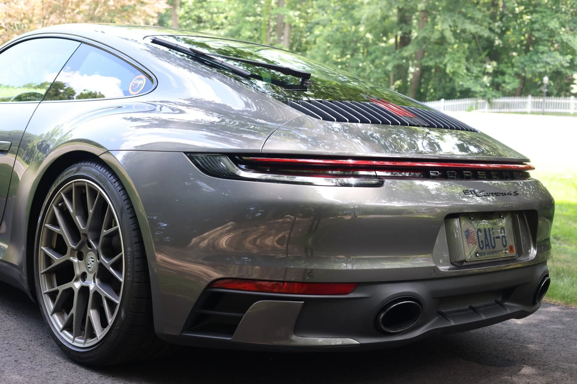 mph015_3751160905_Used_2021_Porsche_911_Carrera_4_S_1782945375_2cbb510d5c