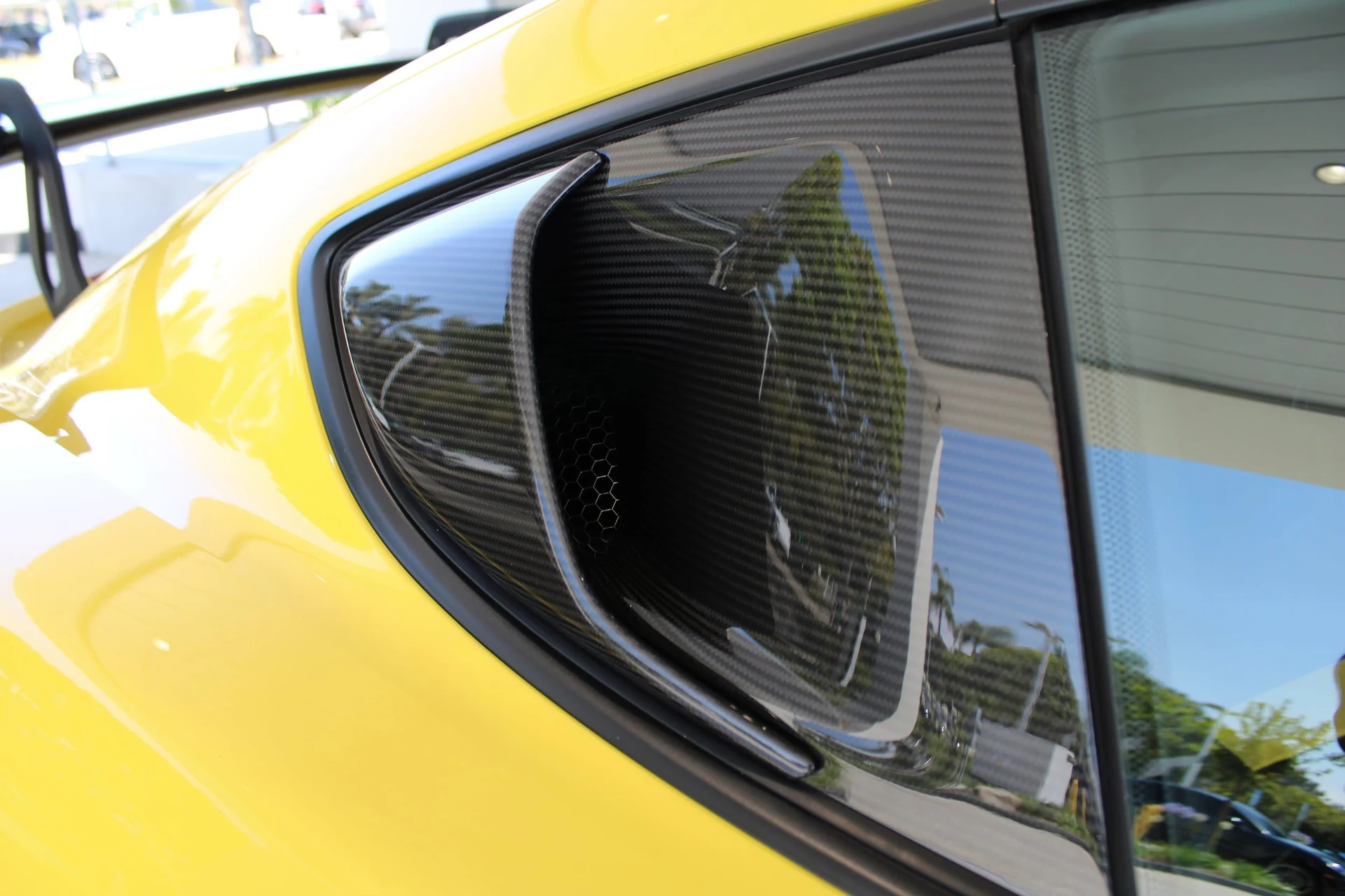 mph015_3761860552_4664c0ed8d71d3d6f0932283975aa269x_31be7aab43