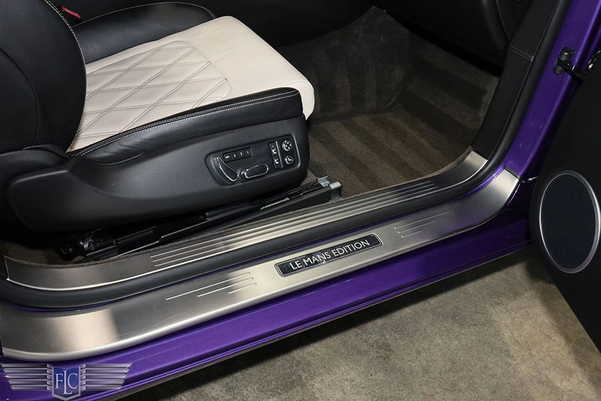 mph015_3764432399_used_2013_bentley_continental_gt_v8_gtcv8convertible_9689_22957223_16_1024_1bd1b29ad3