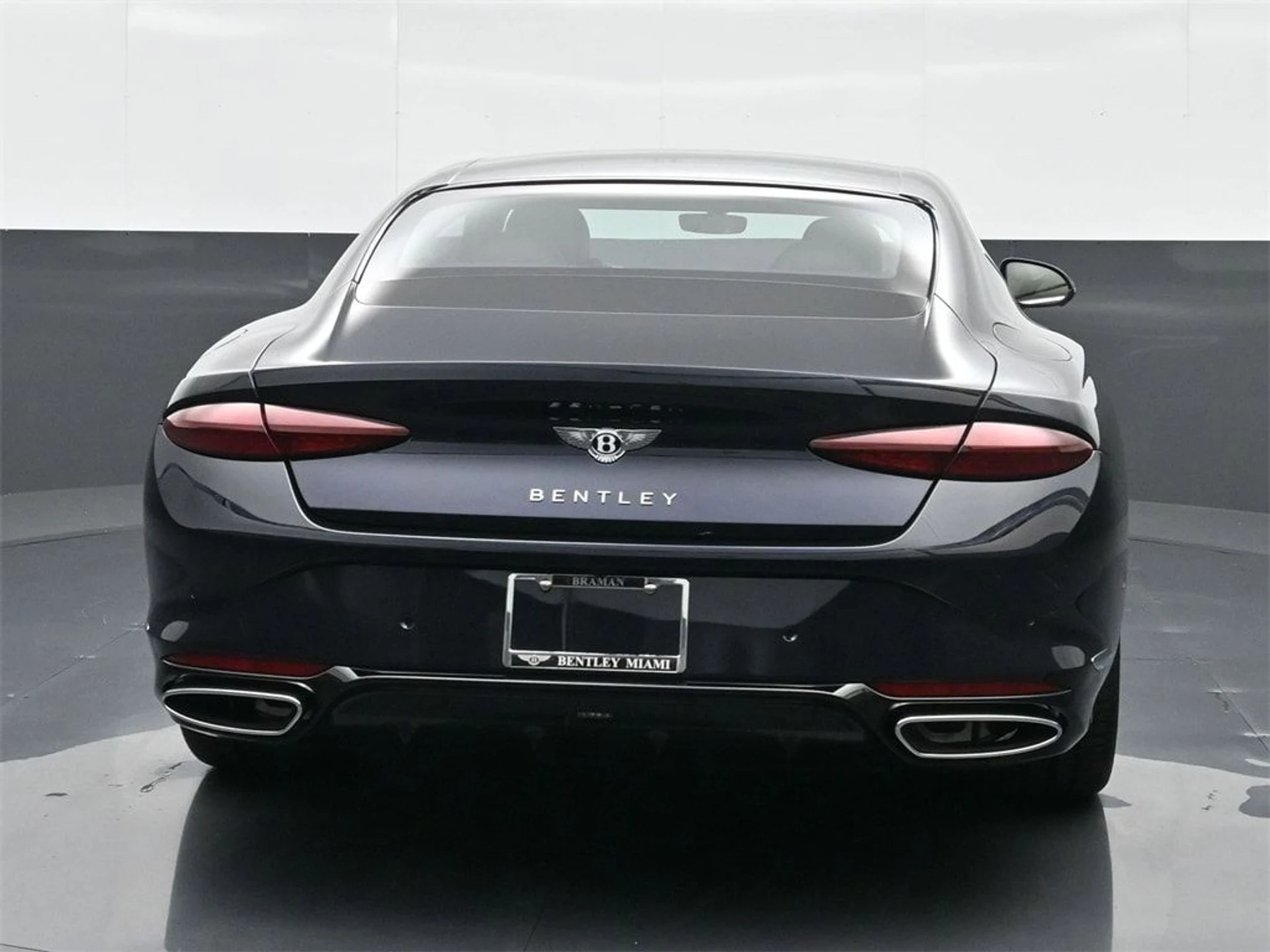 mph015_3768257286_368cd72815b400ae21b573003471a9eax_de30c03b37