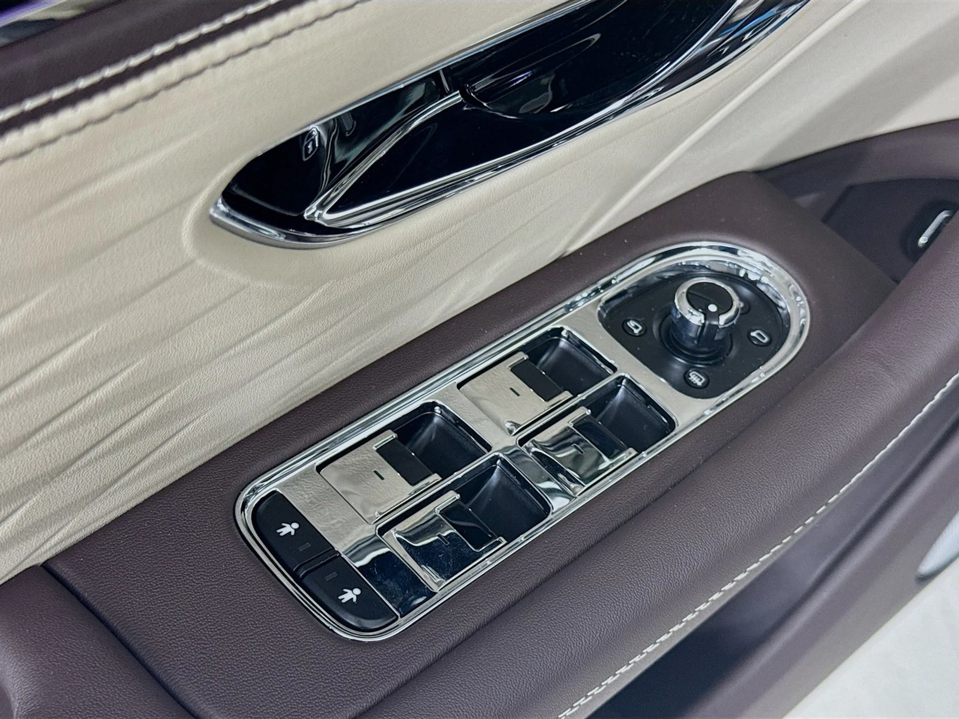 mph015_3770832913_9fff8f75846ce2218d132154818ed109x_f509ad1d5c