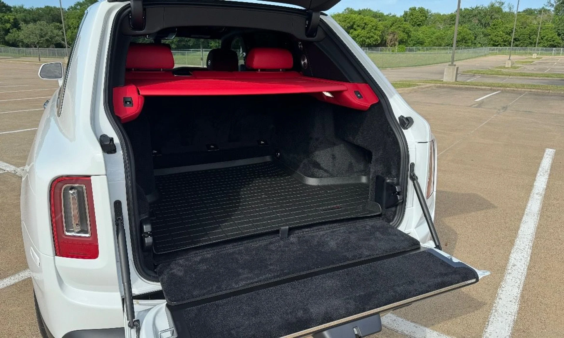 mph015_3772255521_New_2024_Rolls_Royce_Cullinan_1762902486_e4589b8d44