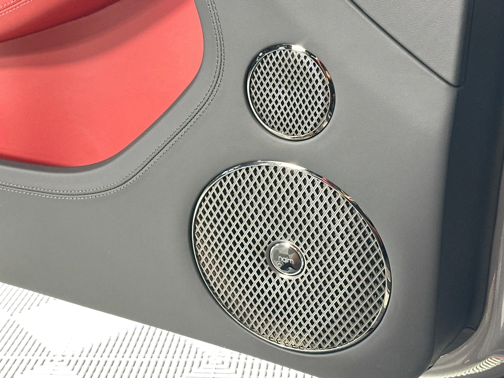 mph015_3772568314_16_35aecfda1c