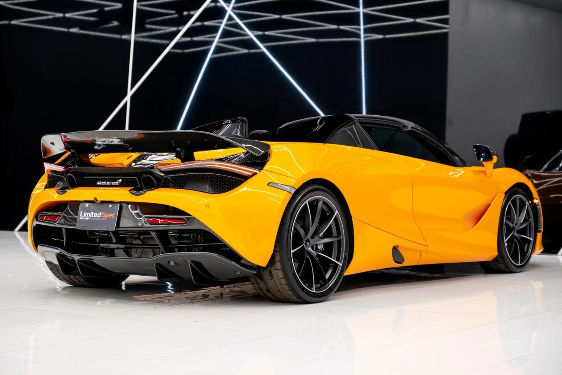 mph015_3773767320_481c5f001ec694c1357b668c81121f5e_f090034429