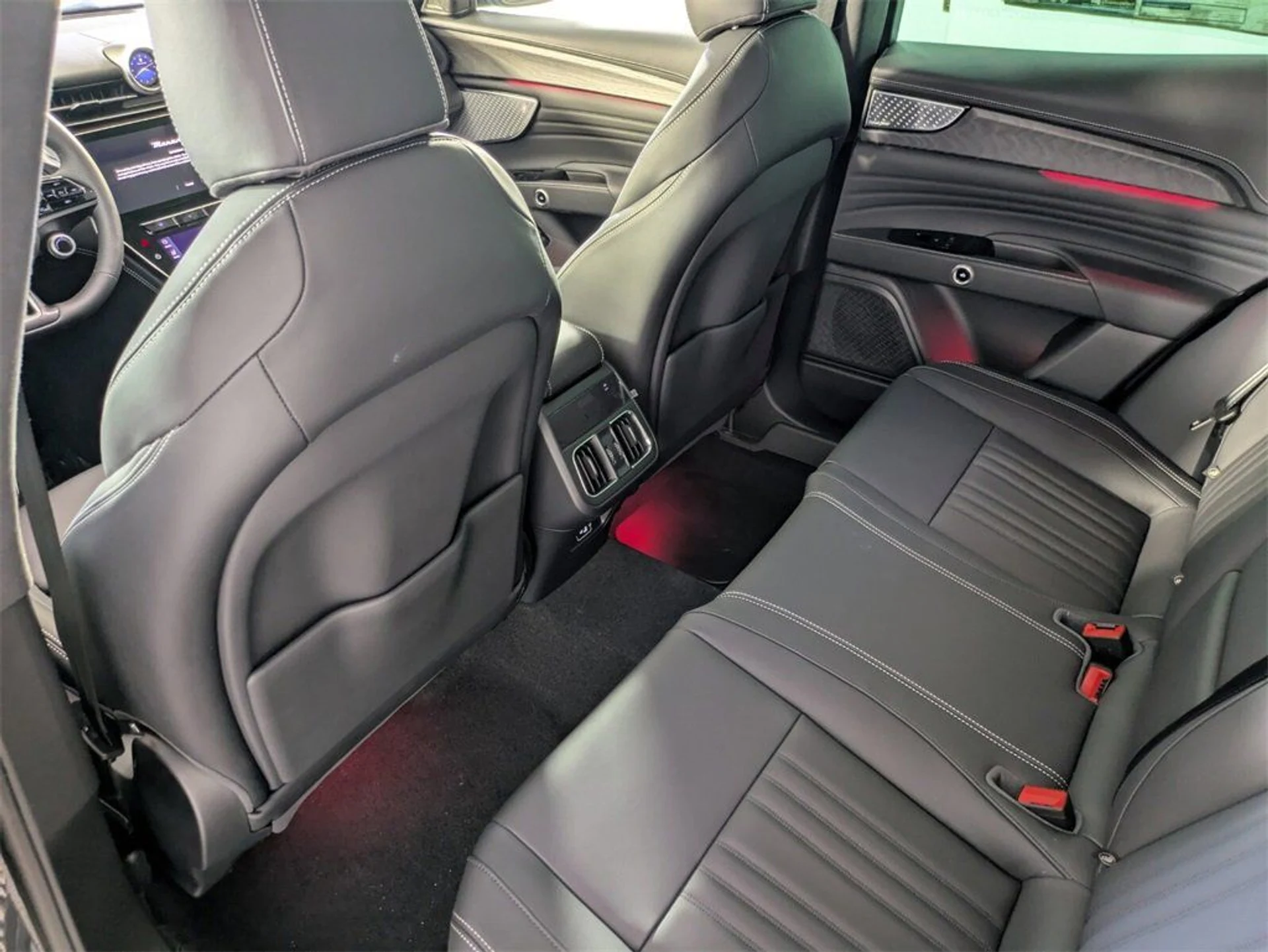 mph015_3776697849_cff282772cf18365d394e3b24c3e457b_7b3f00c5ec