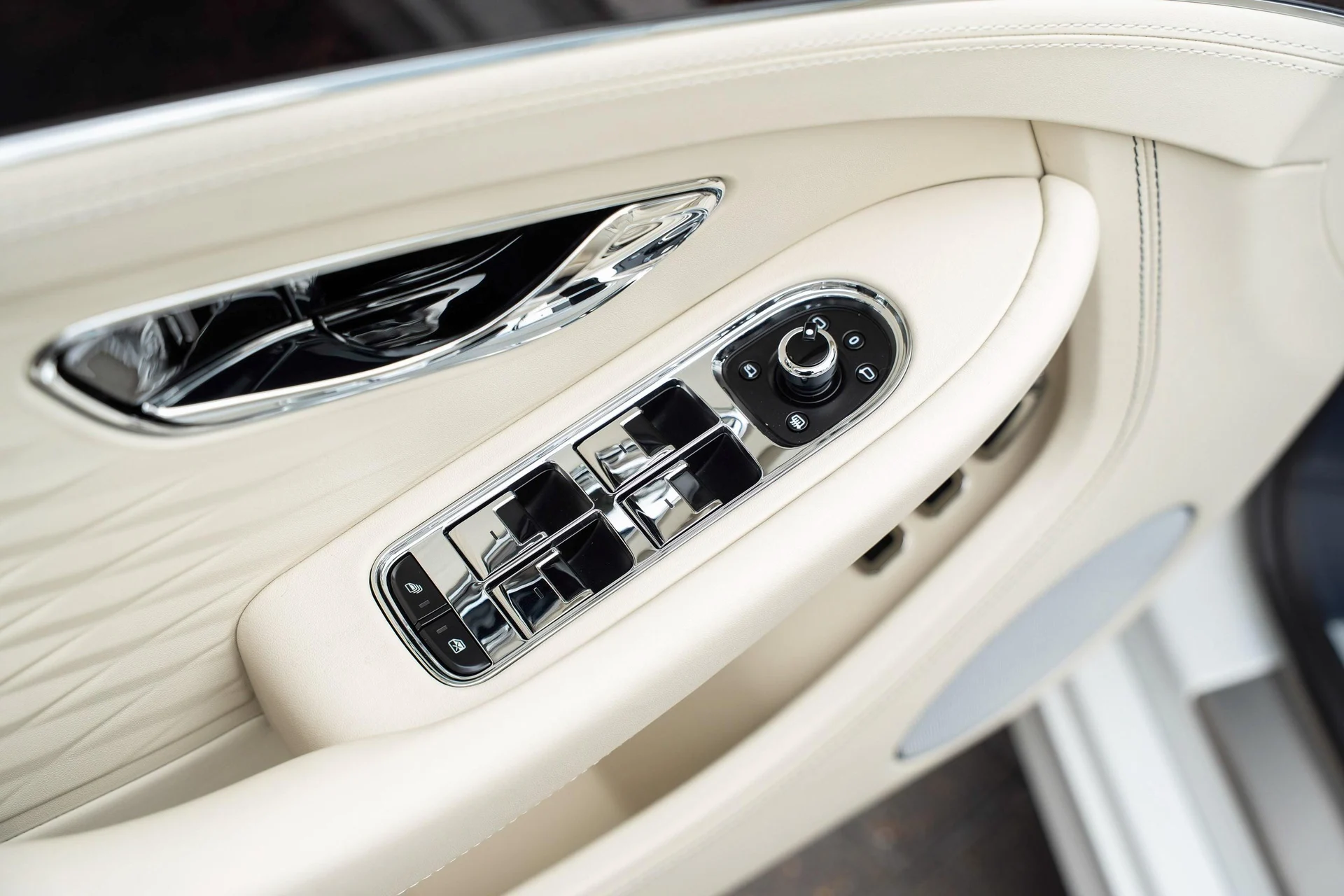 mph015_3776888289_470961996_69312a49437575d81983740f_585178f2a3