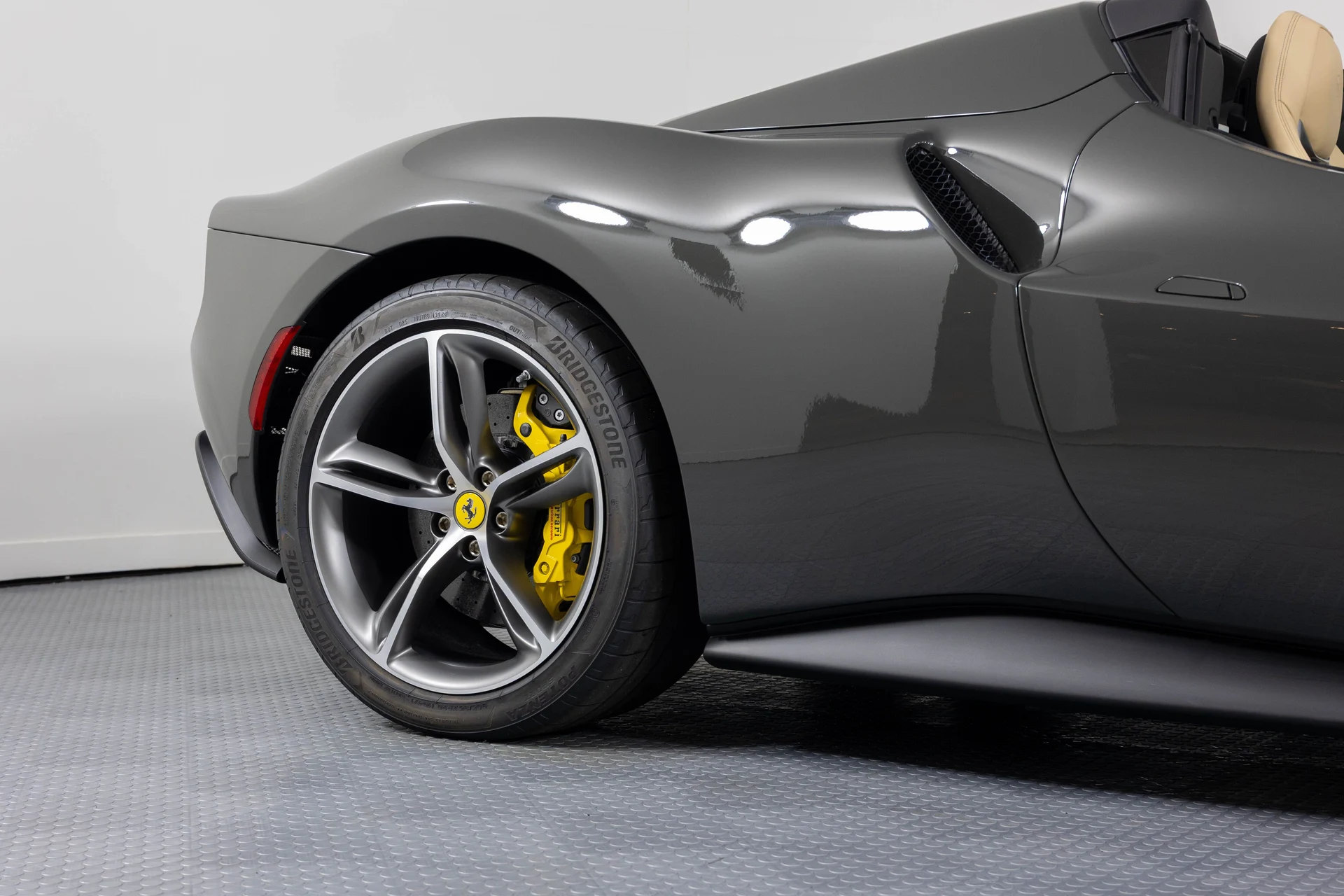 mph015_378216490_8987012b875b1466f2b7ae500496aad8_a761bbce5a