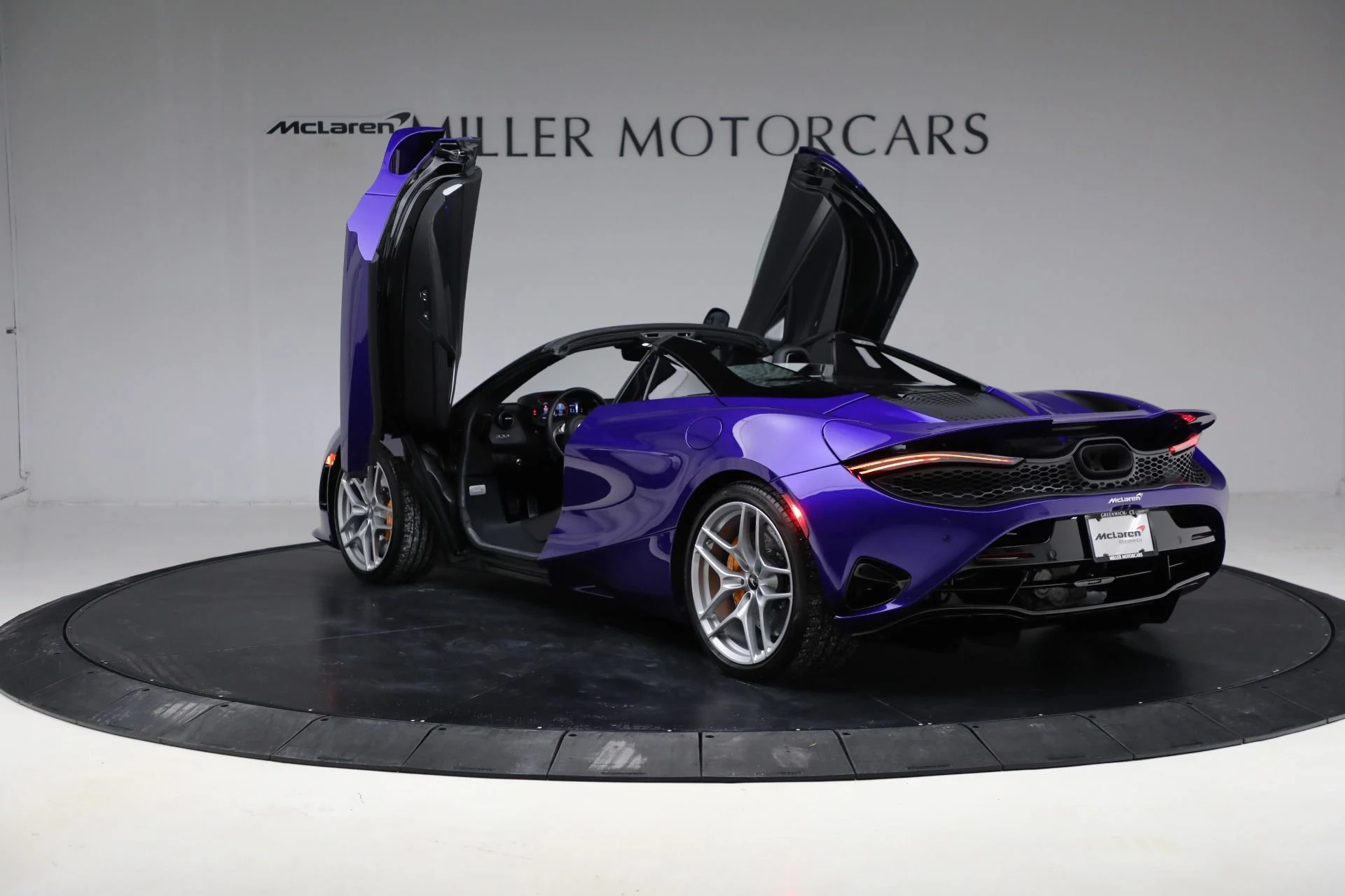mph015_3785946758_Used_2024_Mc_Laren_750_S_Spider_Tech_Lux_c778785196