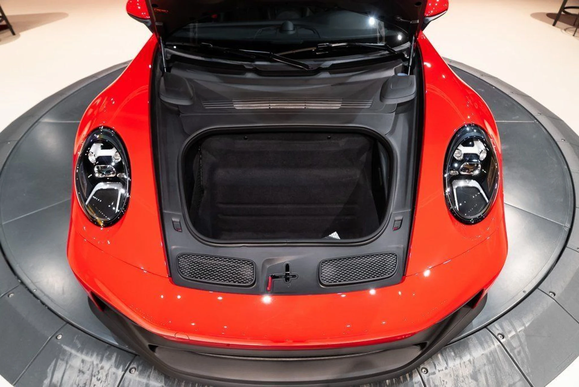 mph015_378753875_df8ee5199a7f238fcd2d4d7cafb39f93_c109cc14e3