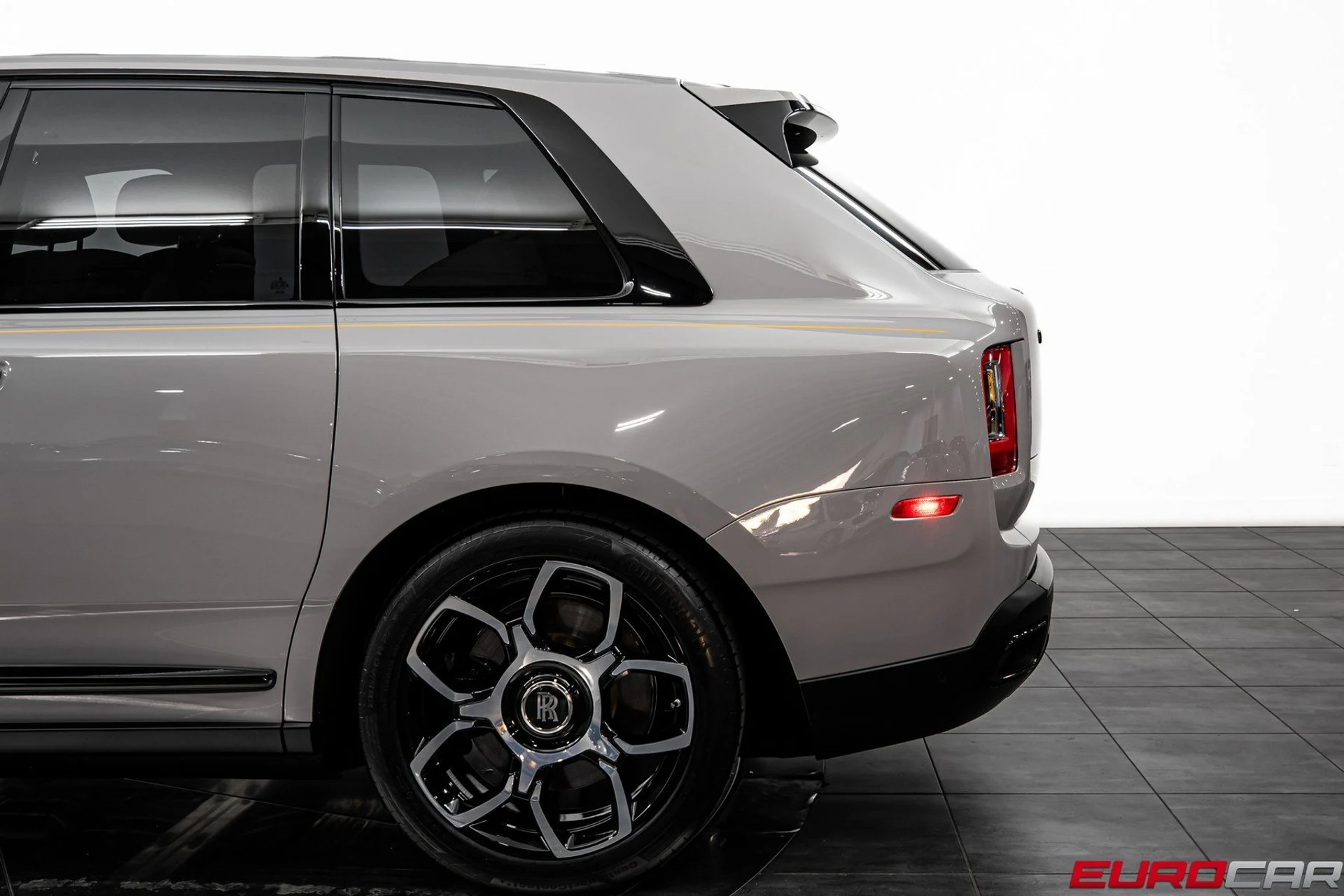 mph015_3789246939_image_16_0dba97974b