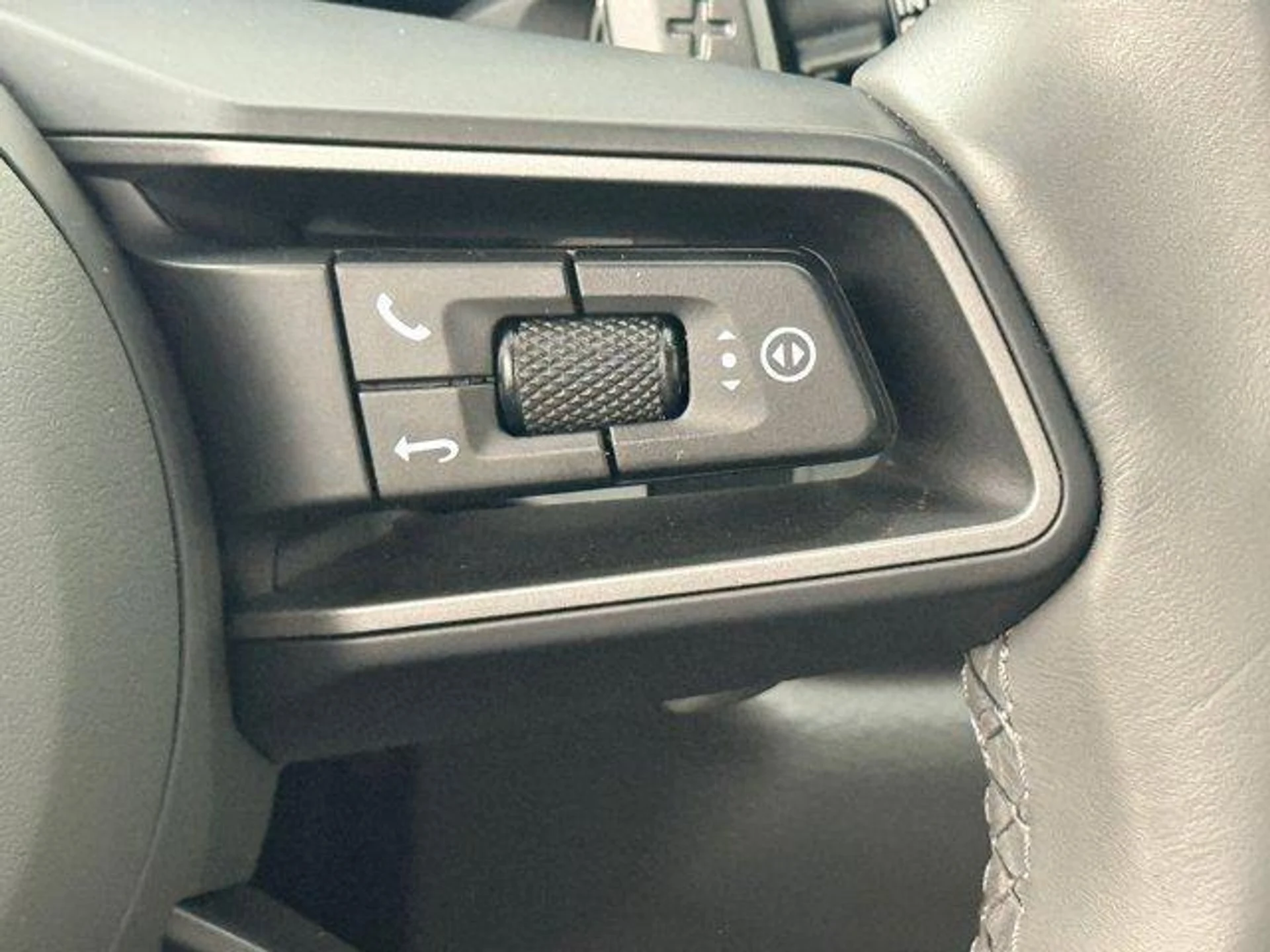 mph015_3796017470_w_J_Wh_Xyl4nk3r1m_Fa_H_Pu_BGB_4_L_Lxg_9a21a1b31f