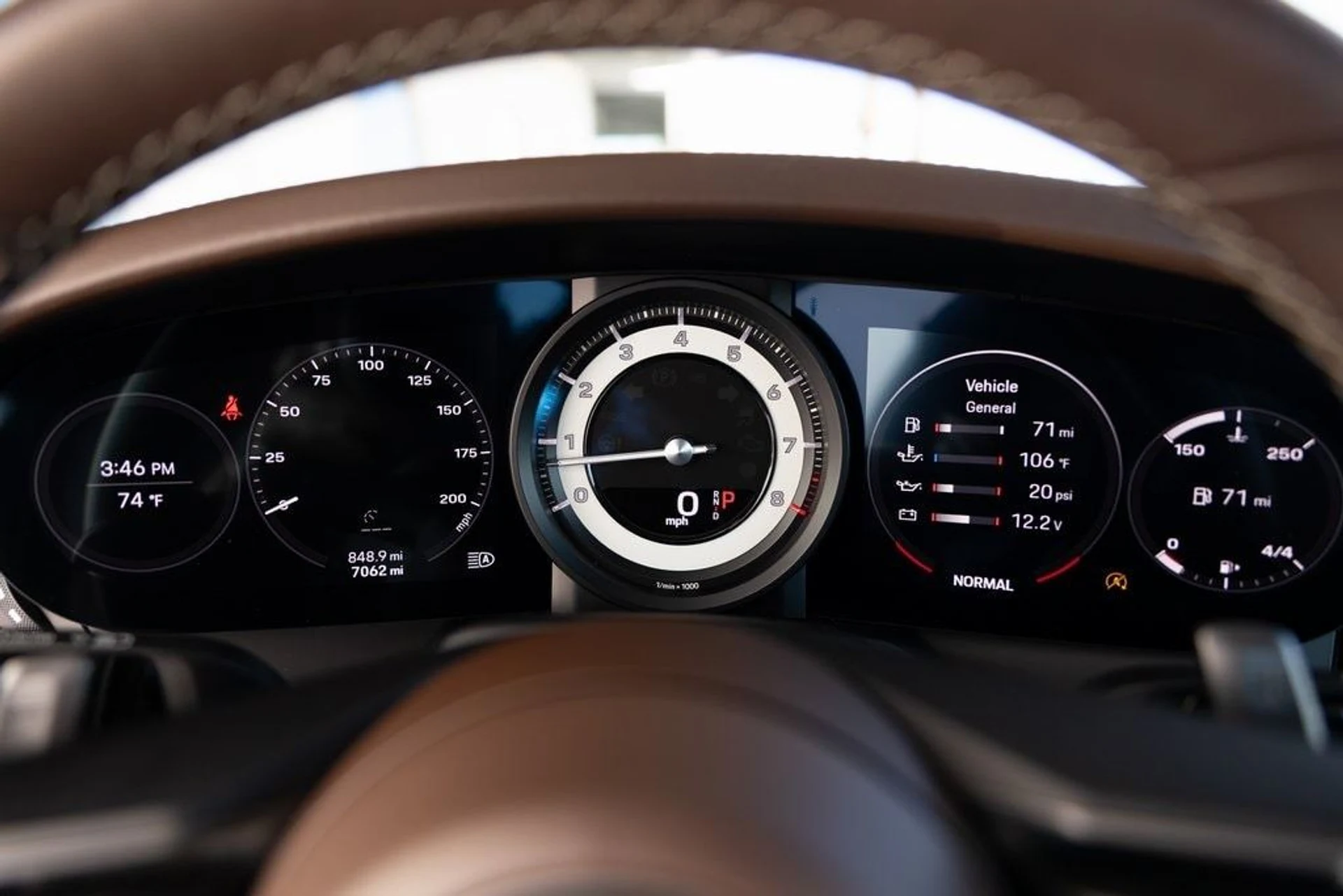 mph015_3801272575_186b266274325583b0704dc5a99d03a9x_9c5dacd416