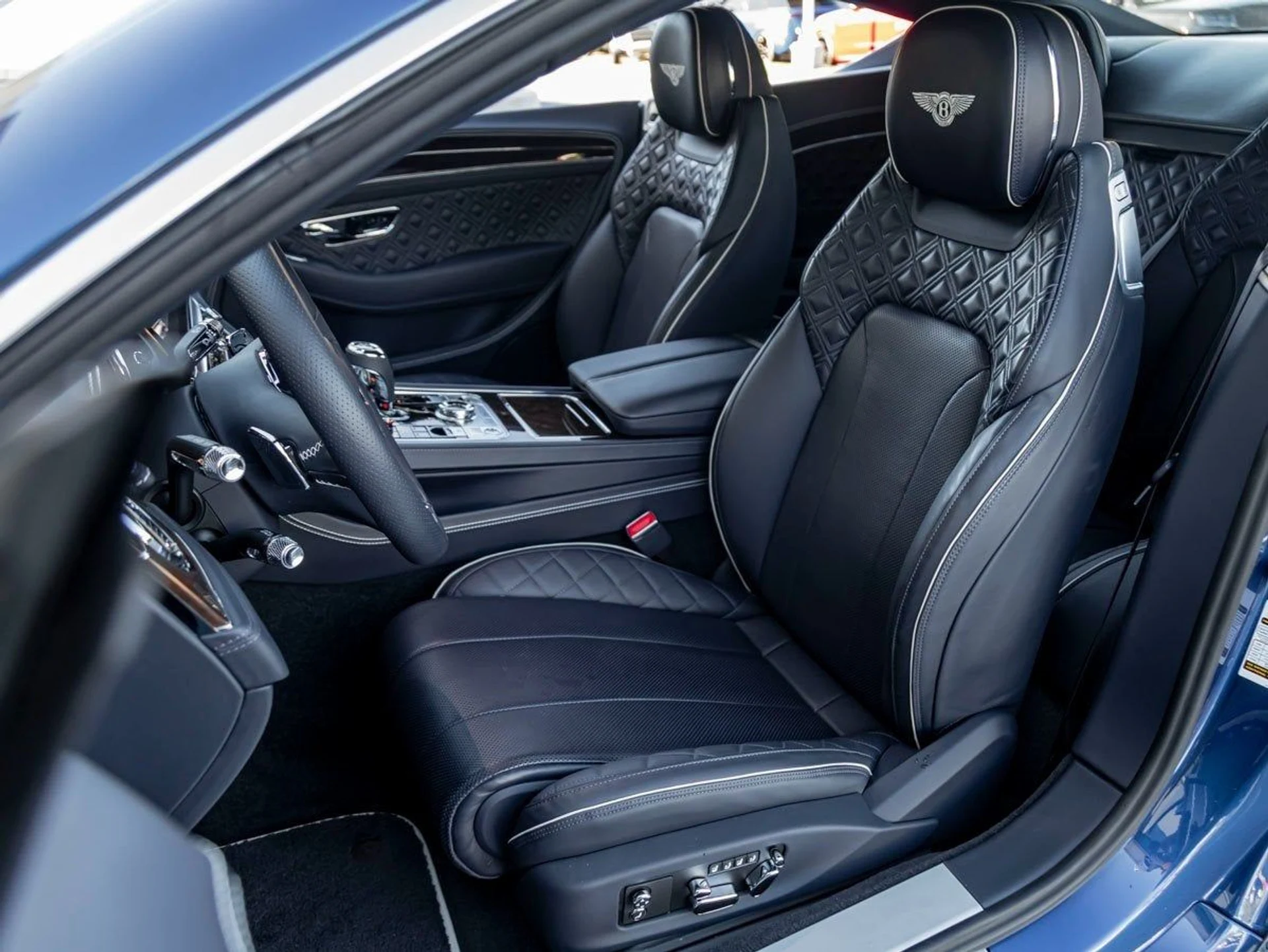 mph015_3802824811_16_cd17c91d79