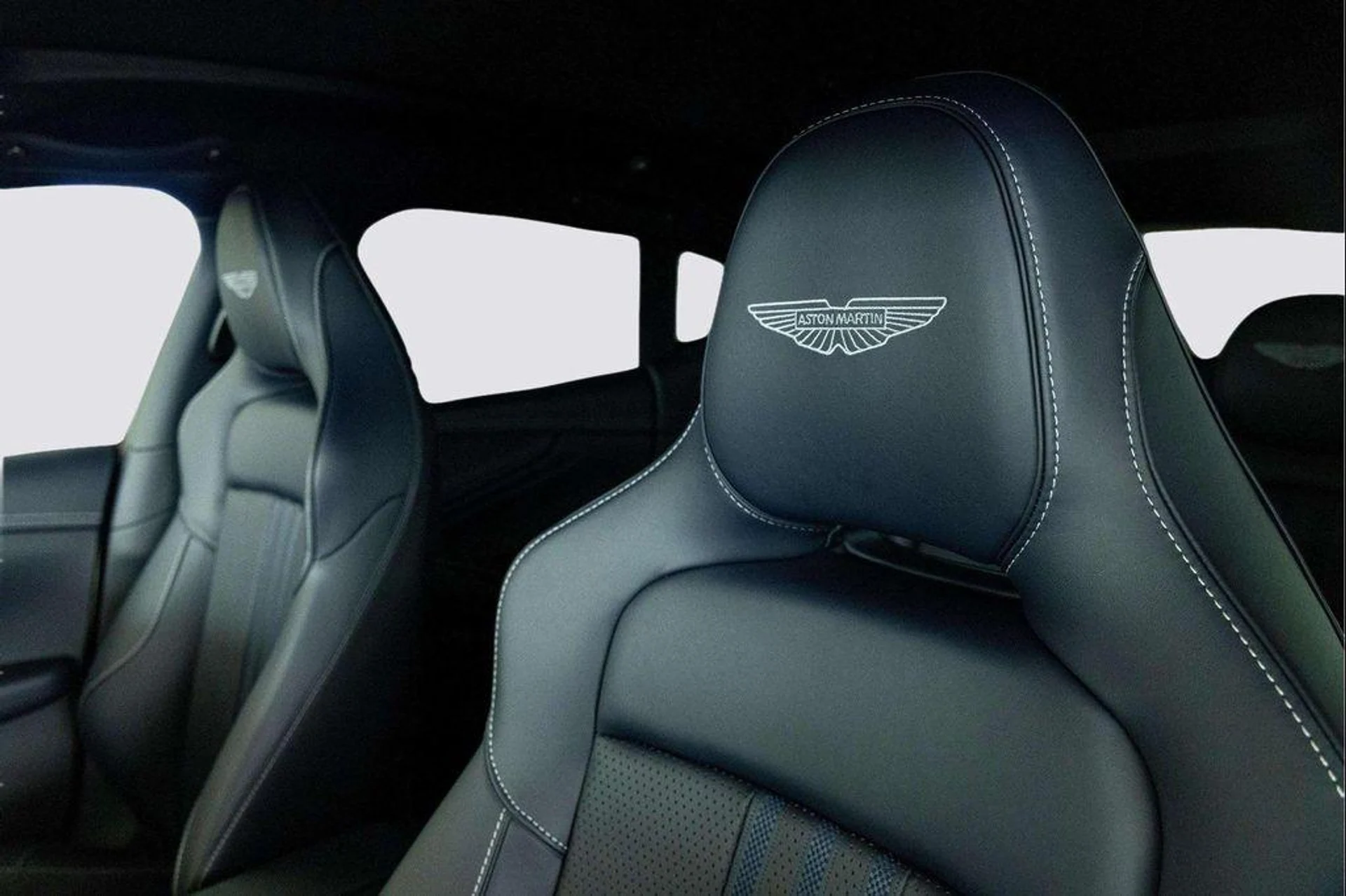 mph015_3806341705_KN_6_KP_5_C57imhb_Kcql_Pzbh1dd_IY_5fbdef5aa2