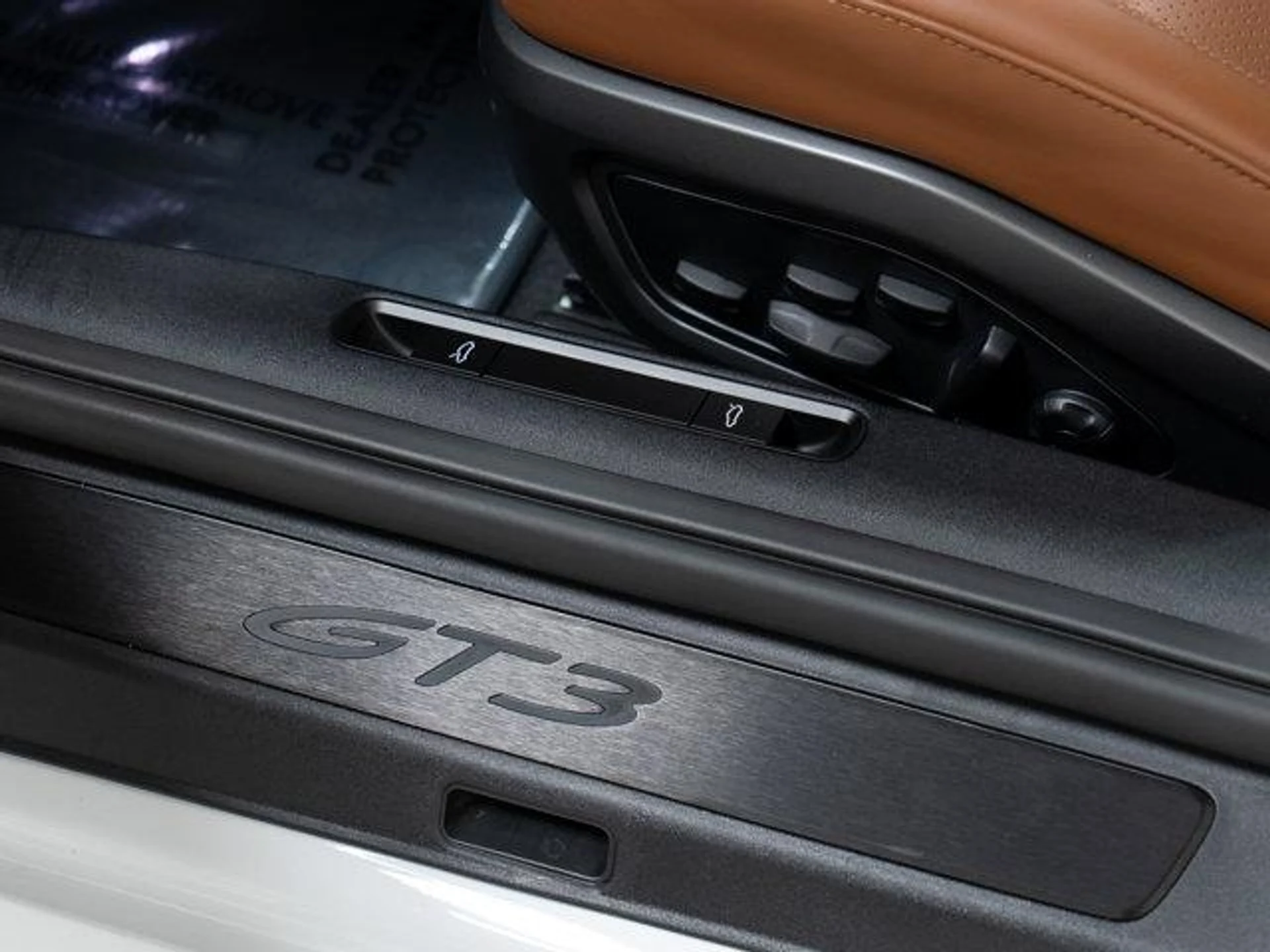 mph015_3808929677_Vc0_Wi_Unf_FY_2_X8_W_Kl_4_O3le_EXA_04_41e505c5ad