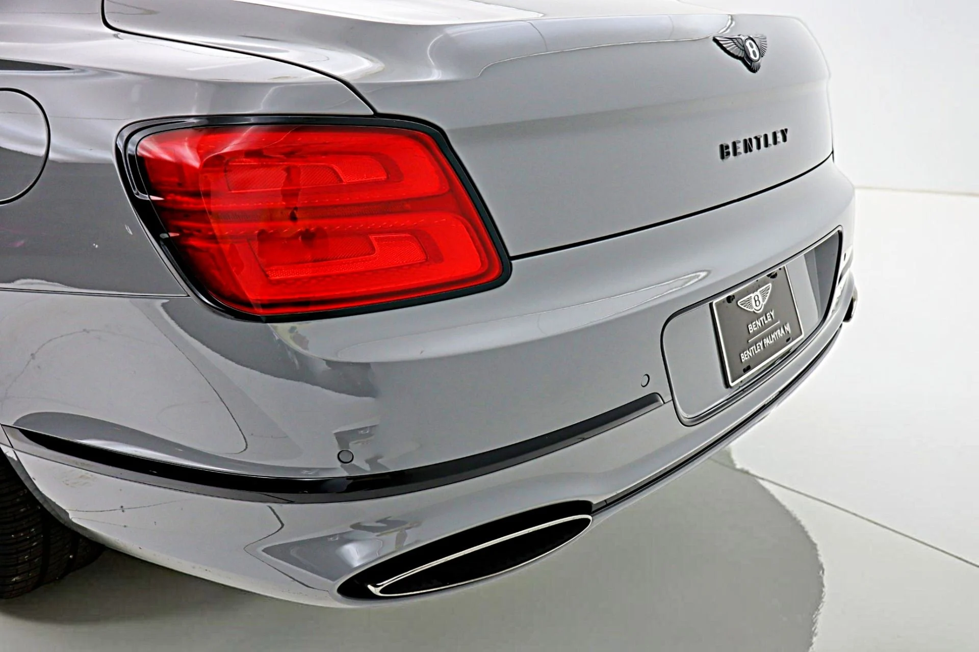 mph015_3817778245_New_2026_Bentley_Flying_Spur_bd43ec455f
