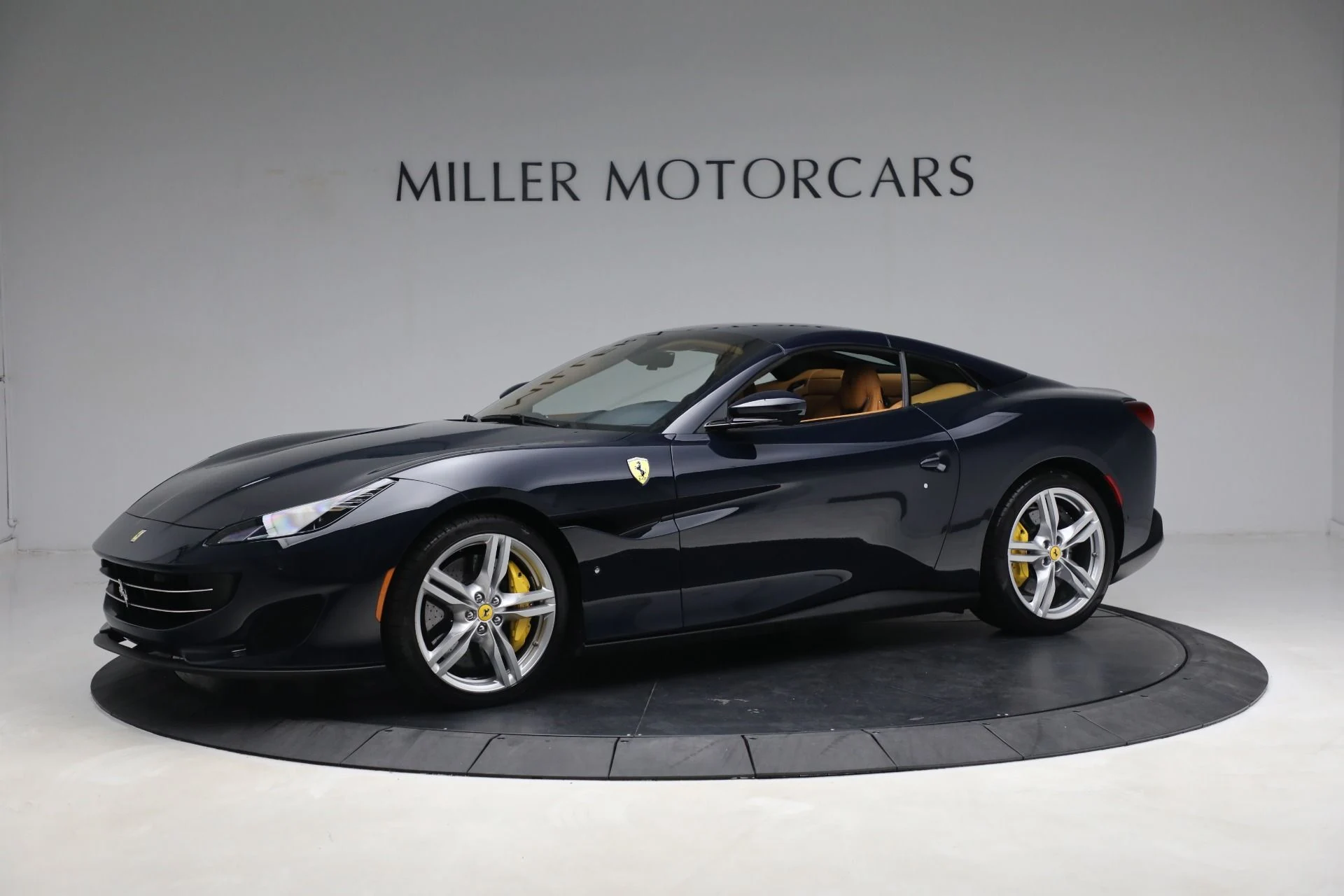 mph015_3820547534_Used_2019_Ferrari_Portofino_9ec4df65cd
