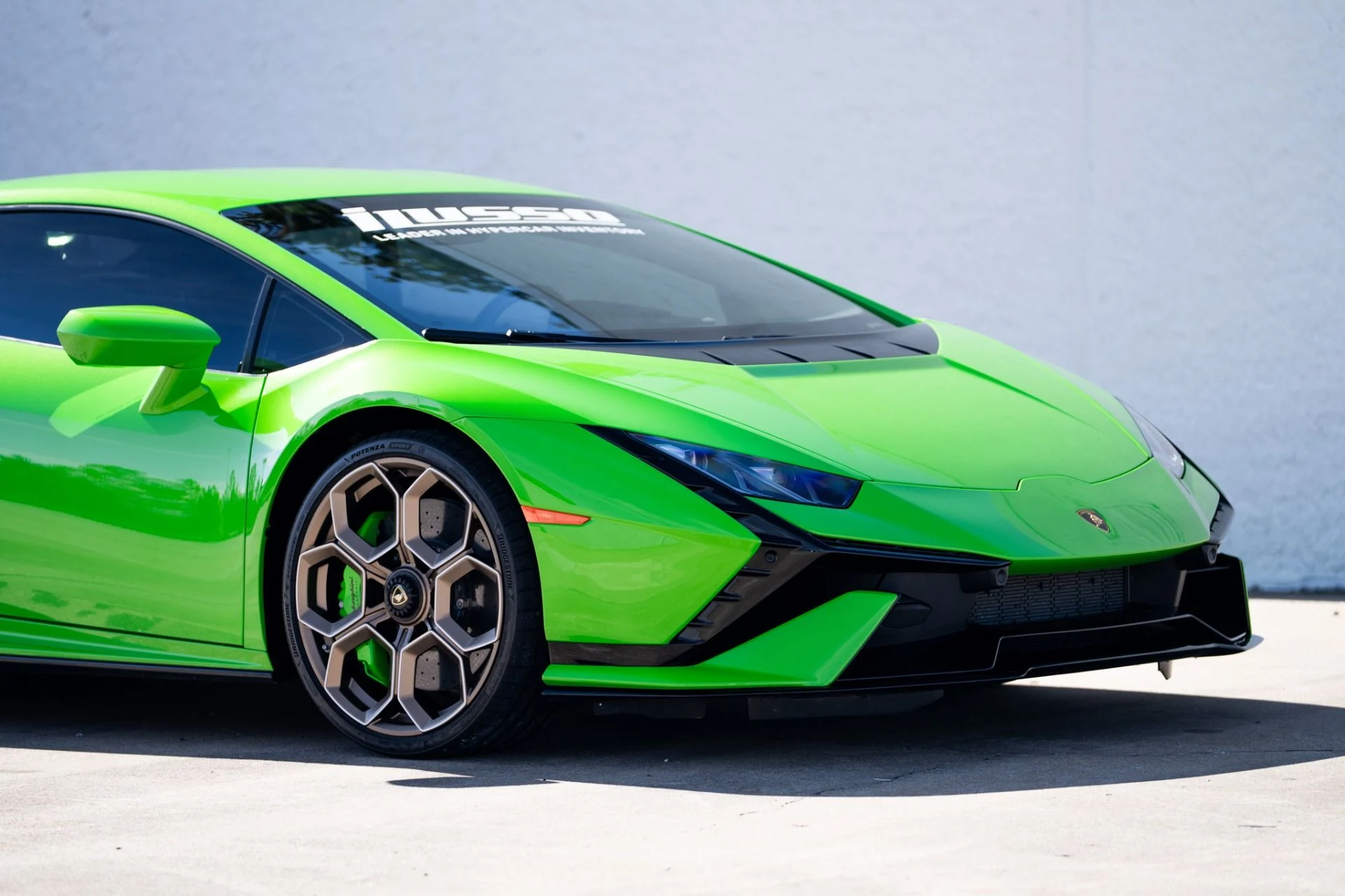 mph015_3825582314_Used_2024_Lamborghini_Huracan_Tecnica_1764704273_4e2096aa92