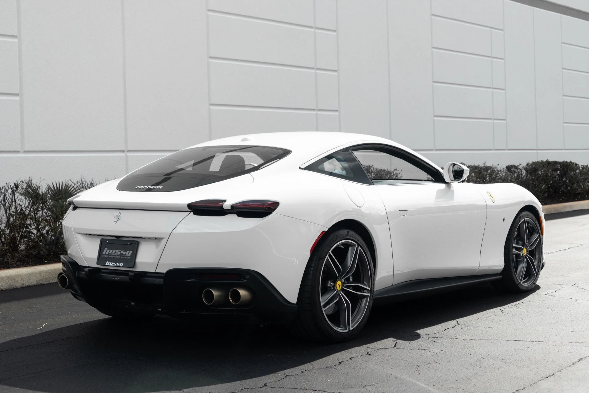 mph015_3829242442_Used_2022_Ferrari_Roma_1764790245_c8fc9d8beb