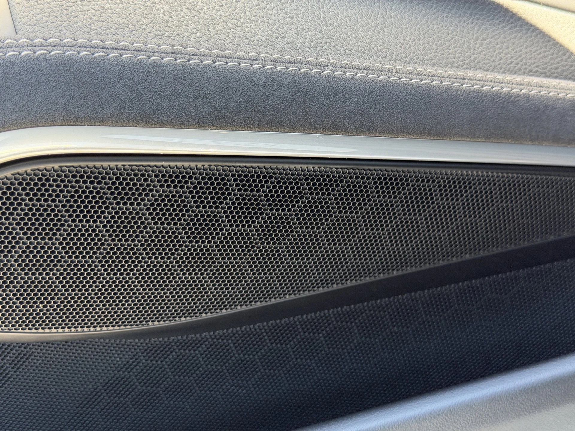 mph015_3835255697_9ee32f81d75418fcc76f71bebf3fb345x_3396df1080