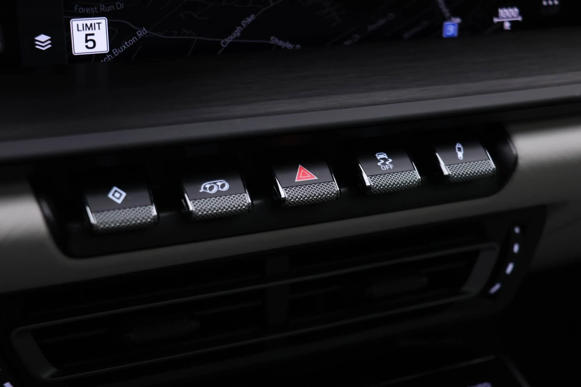 mph015_38361483_8fd9d61717850a37e6ee32f8c6a96e16_2e8b5b4d7e