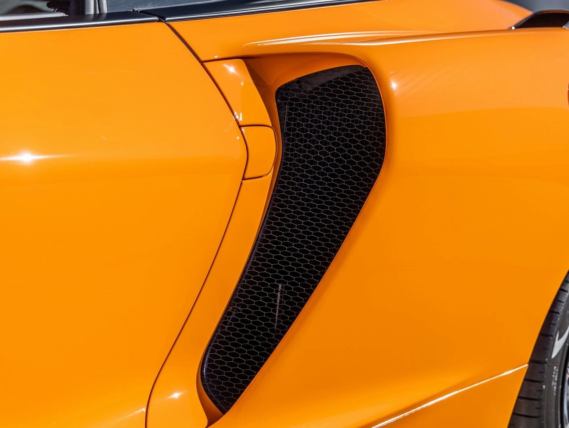 mph015_3838328466_16_24b232cdea