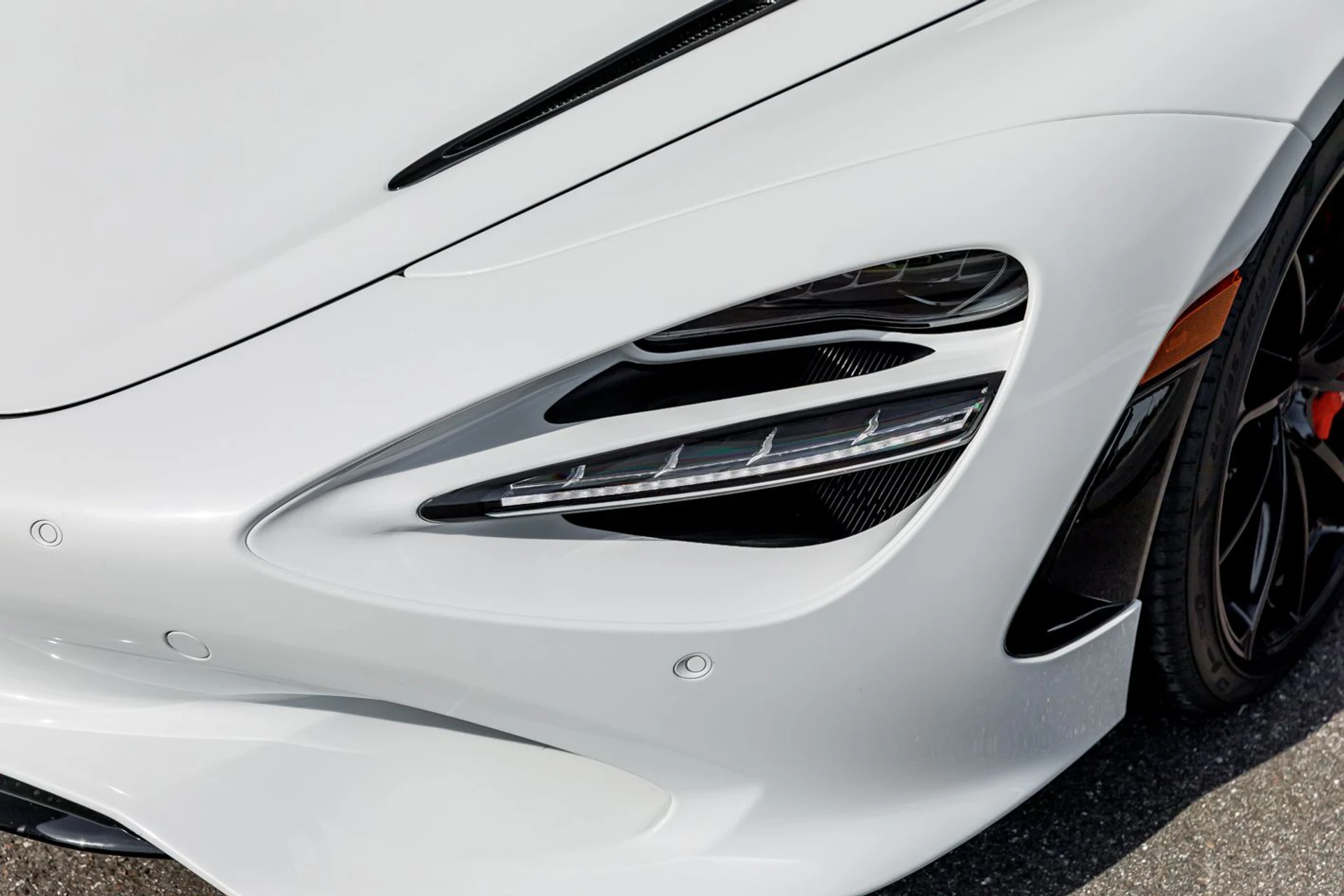 mph015_3842109741_Used_2024_Mc_Laren_750_S_Spider_917e502a79
