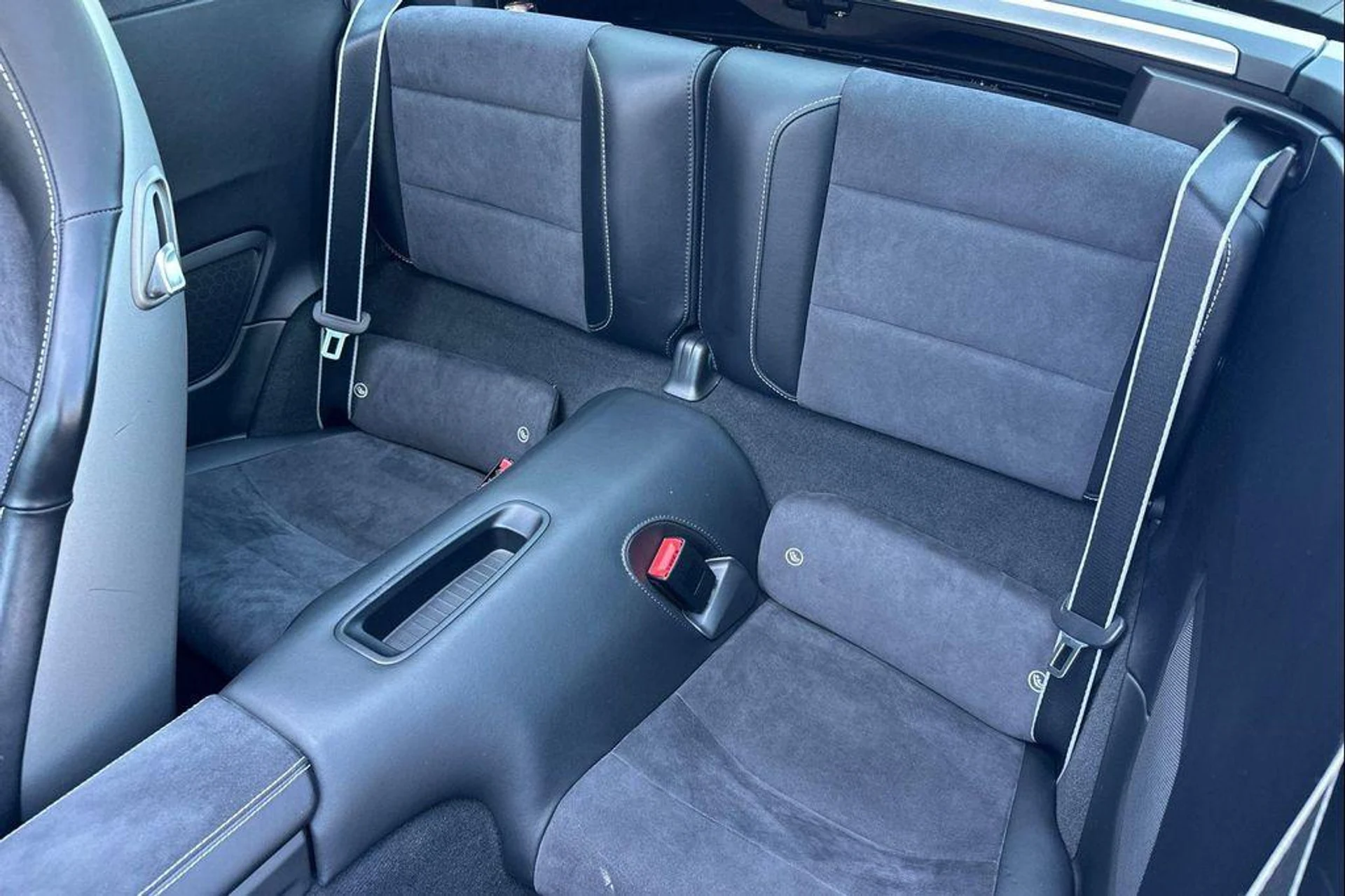 mph015_3842785450_p_Kb1e7_Ot_L0_C_uk_SB_5iw_X_Els5y7_A_3a3904f9cd