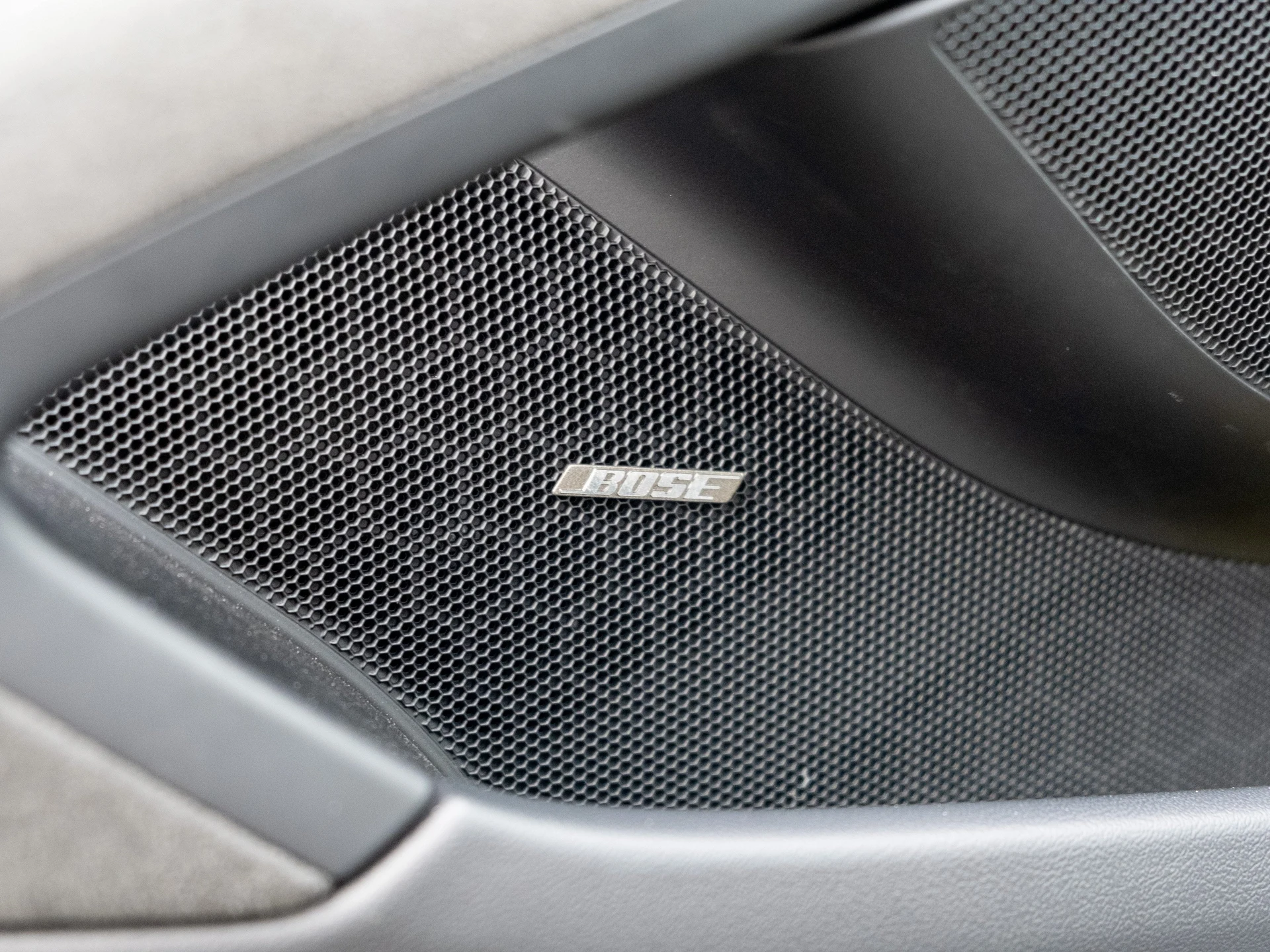 mph015_3855492200_16_9f2615faa9