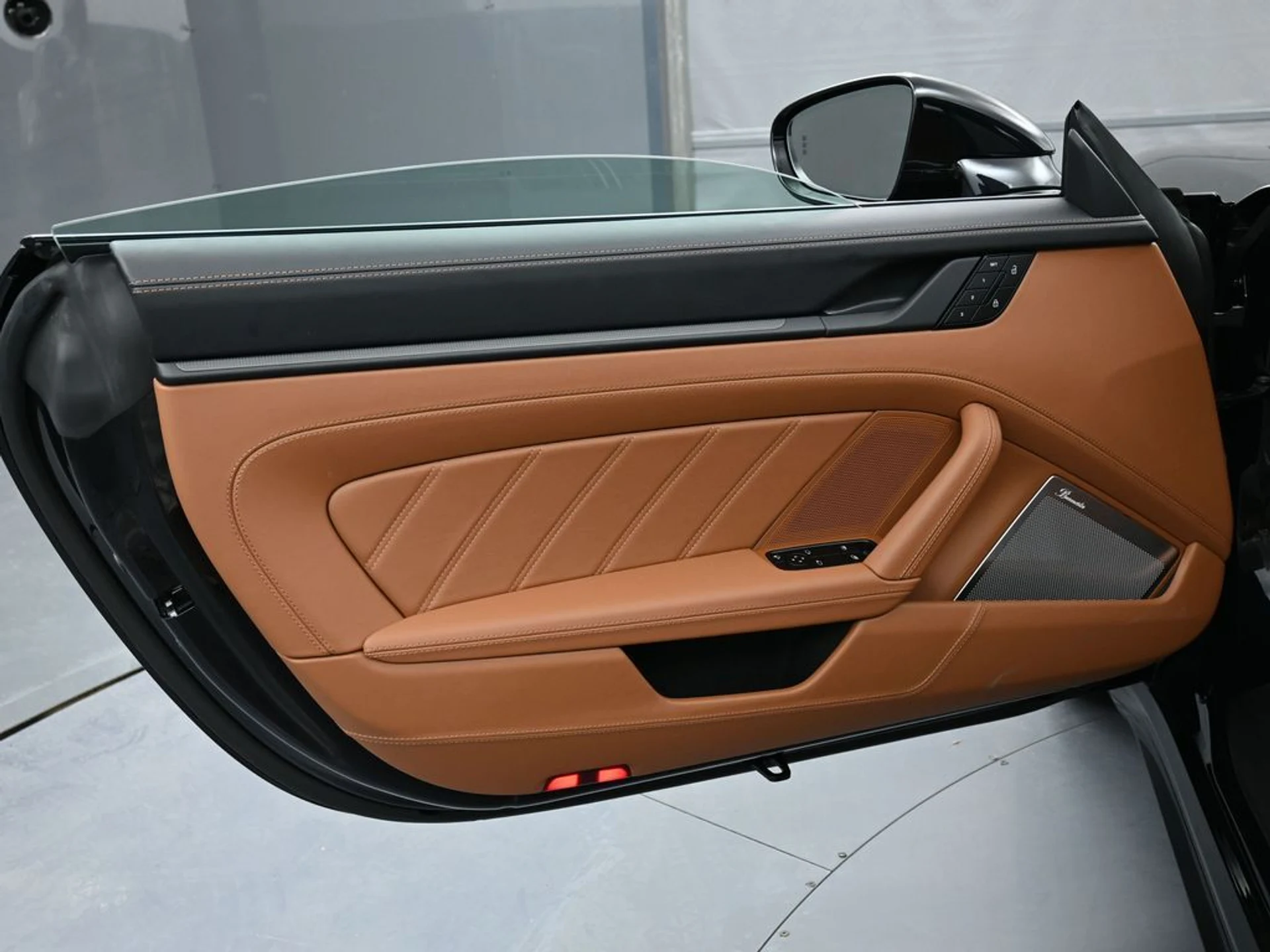 mph015_3858147454_93eb1d89_9c59_42ed_94cf_341e95dcb6ca_991c0879bc